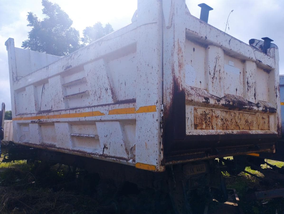 Tipper Truck 26t (6X4) — imagem 4