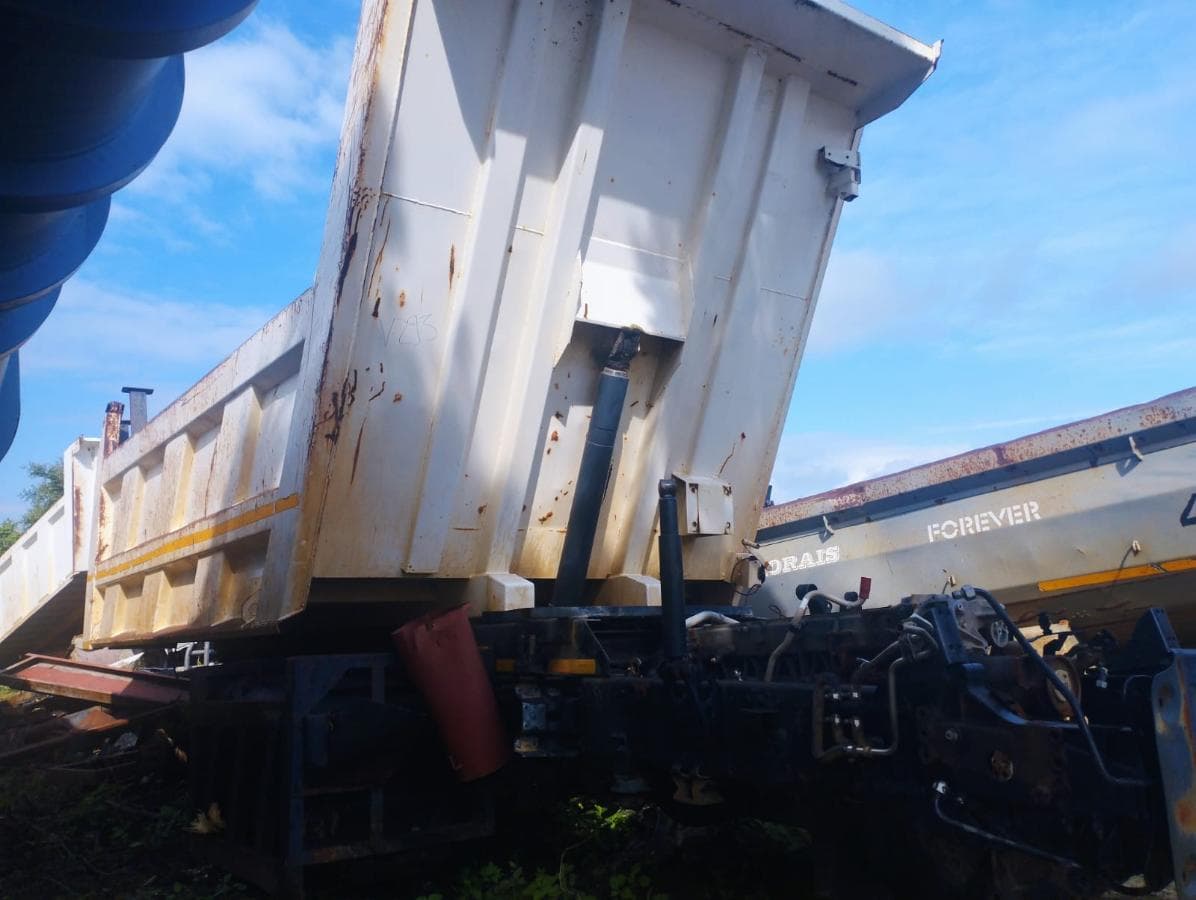 Tipper Truck 26t (6X4) — imagem 3