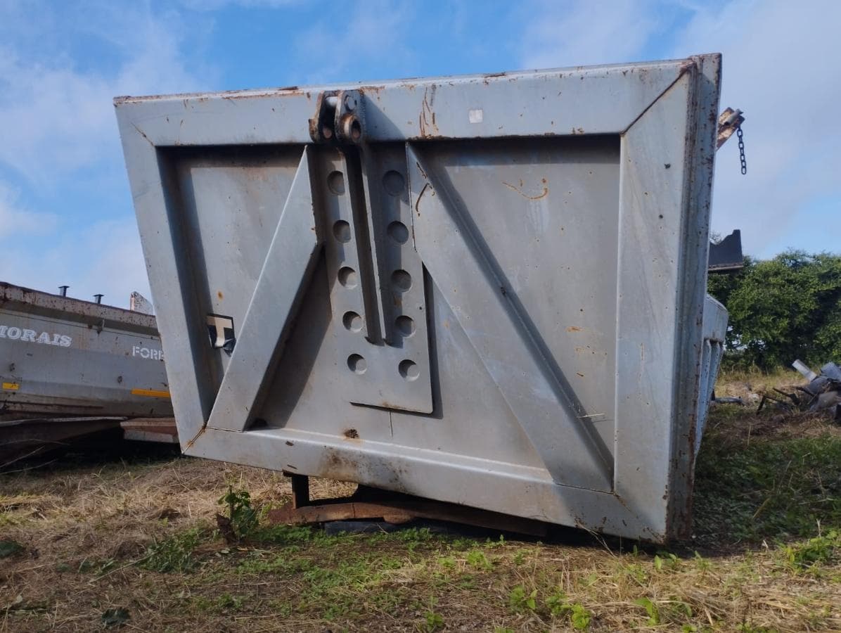 Tipper Trailer Paramount — imagem 2