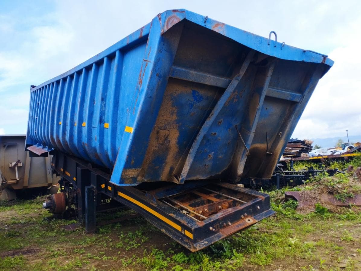 Tipper Trailer Fruehauf — image 11