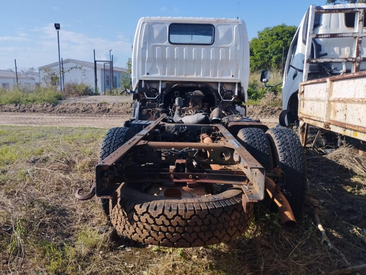 Truck Toyota Dyna — imagen 3