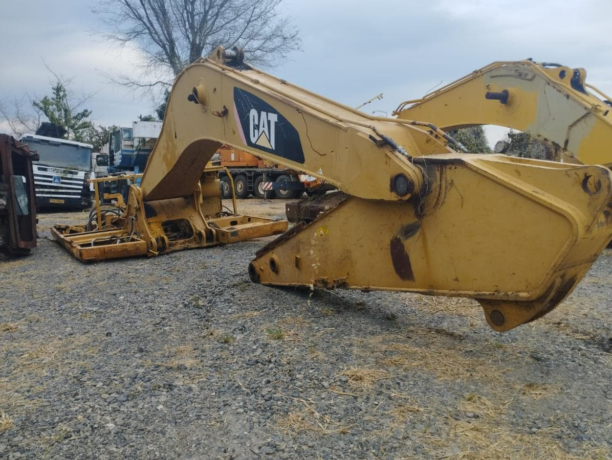 Excavator 30t — imagen 2