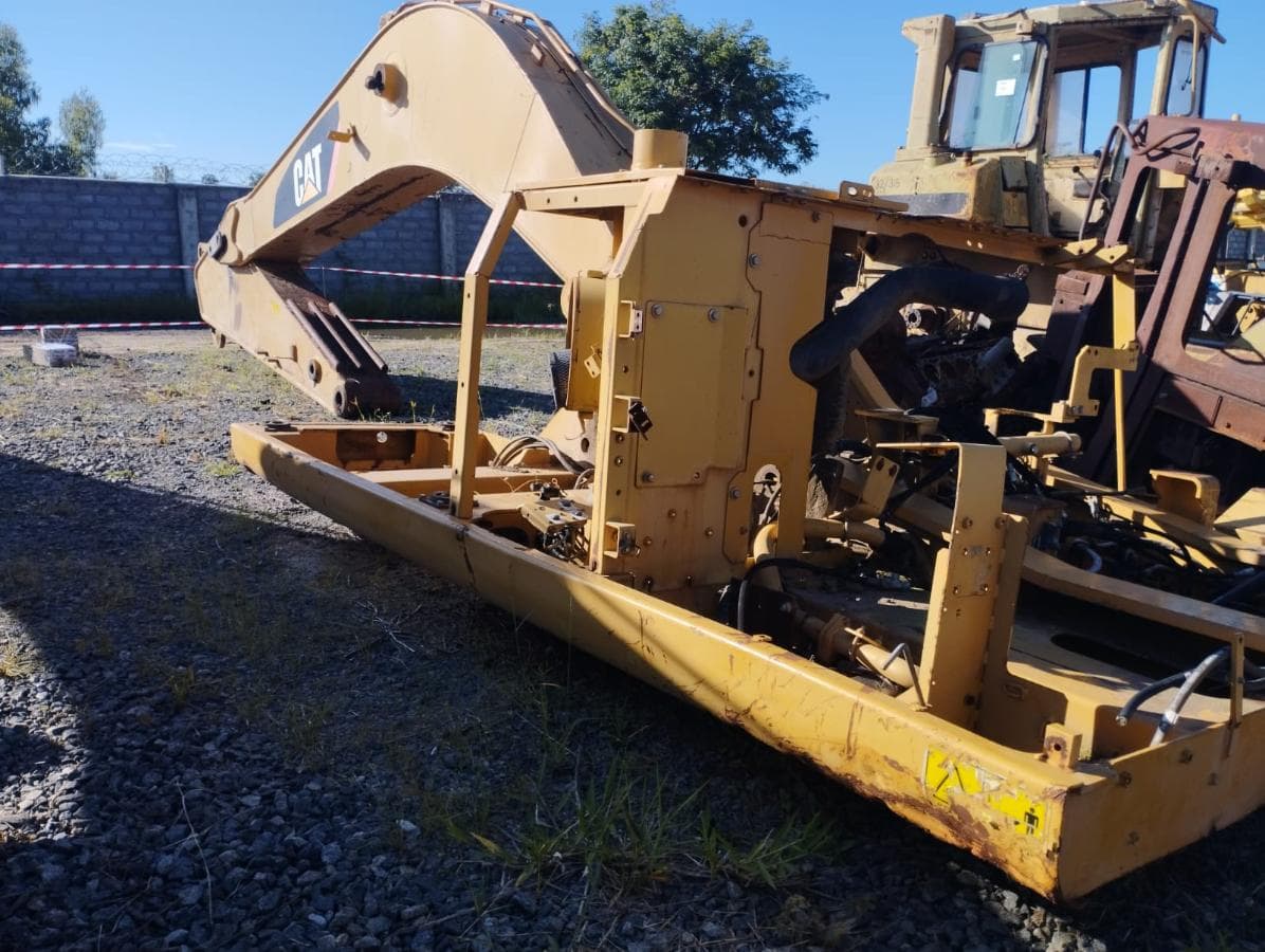 Excavator 30t — imagen 4