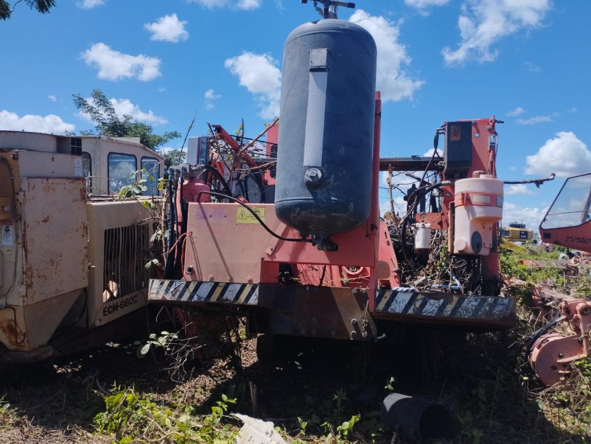 Driller, Sandvik DP800