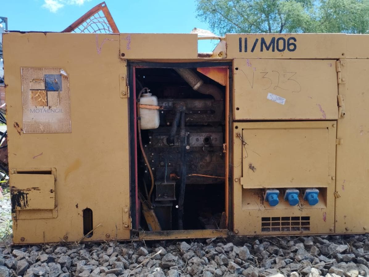 Generator Ian Dickie ER2CBT — imagem 2