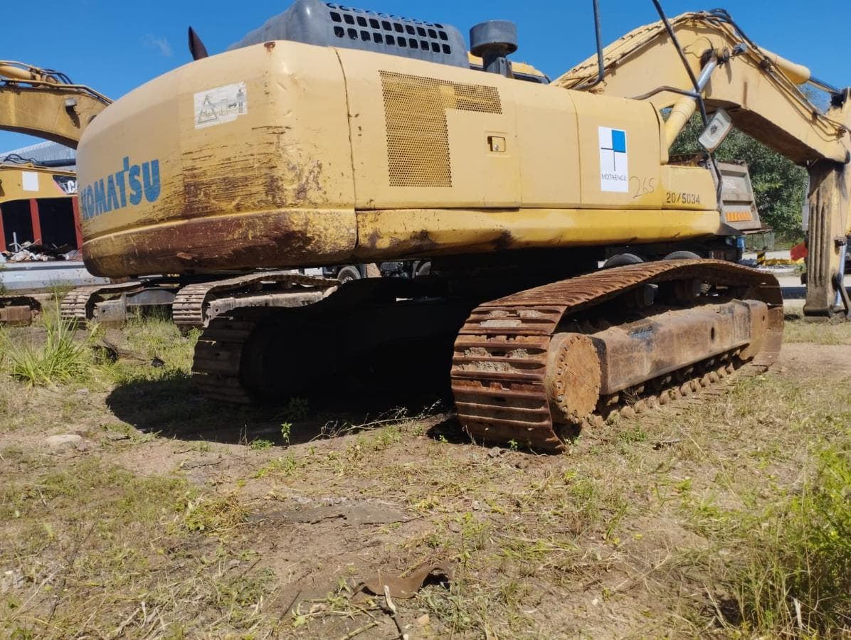 Excavator 30t Komatsu PC300-7 — imagen 2