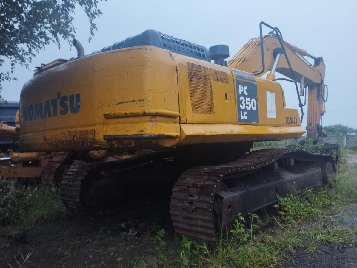 Backhoe Loader Komatsu — image 5