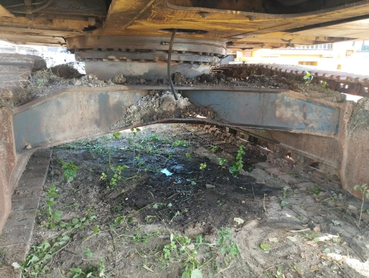 Backhoe Loader Komatsu — image 7