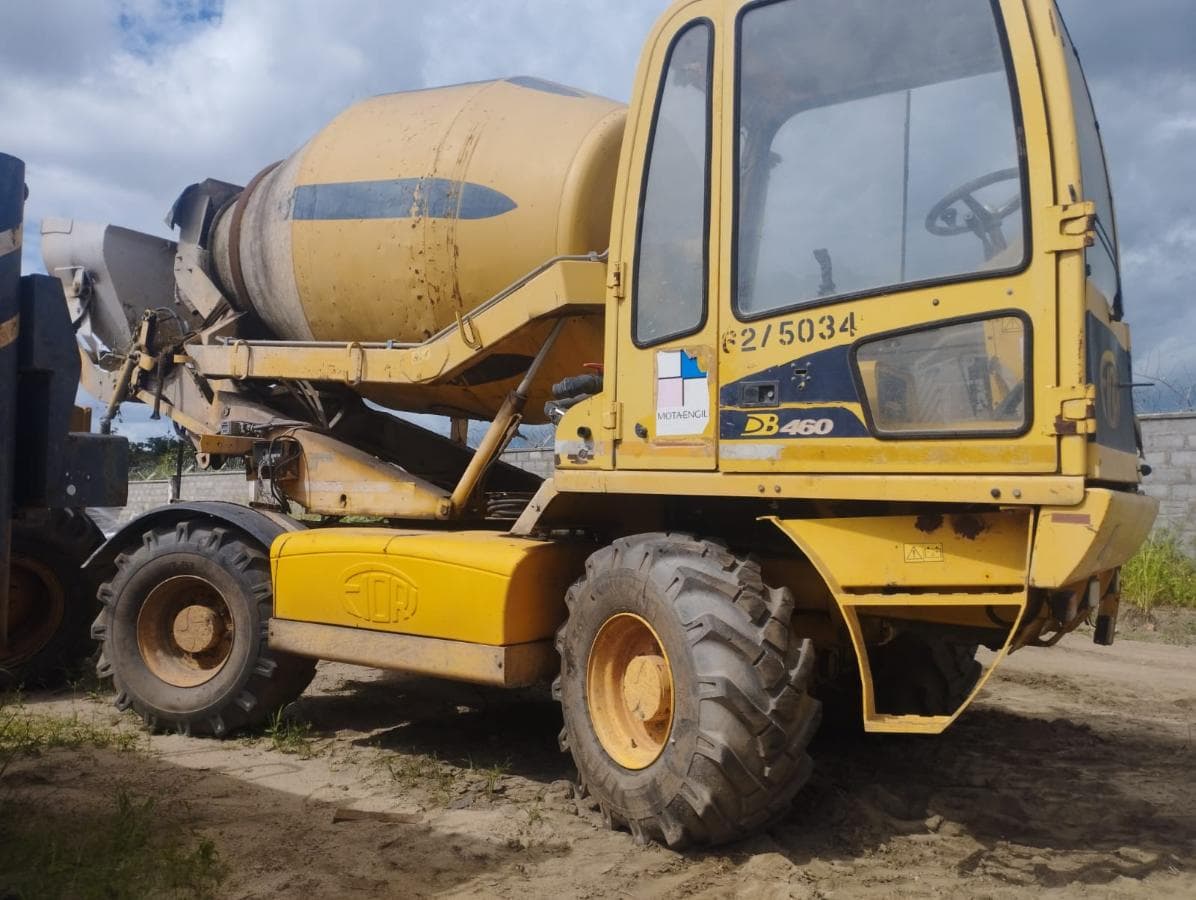 Concrete mixer truck
