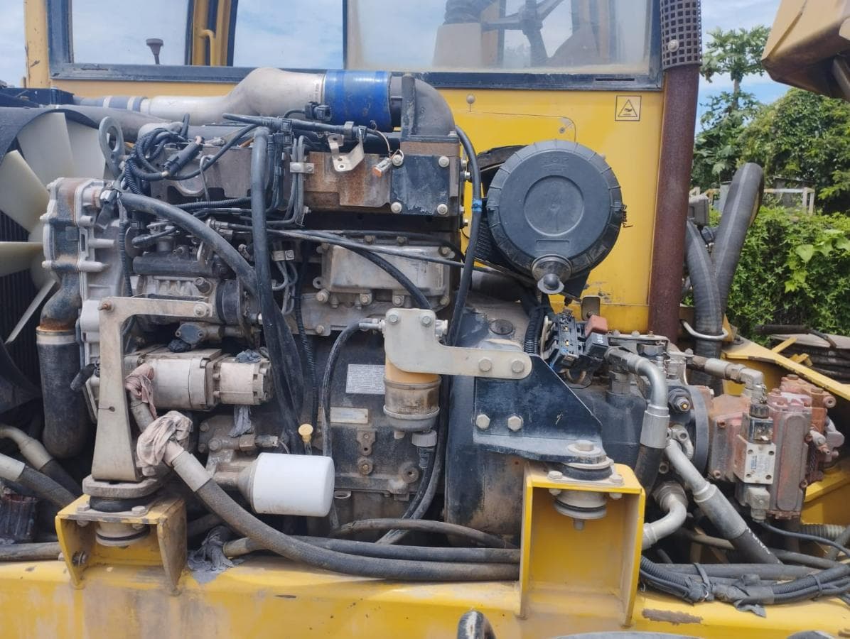 Concrete mixer truck — imagen 3