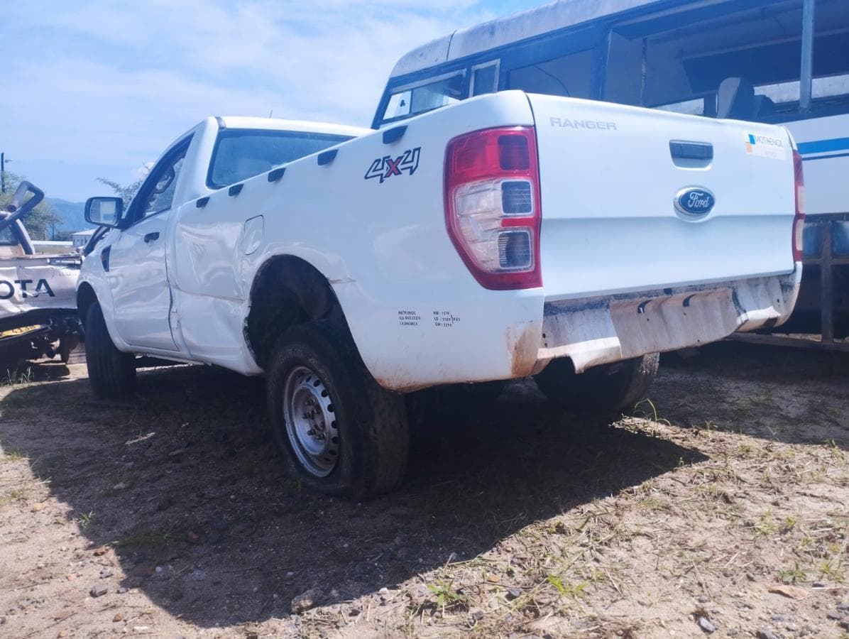 Pickup S/Cab 4x4 Ford Ranger — image 3
