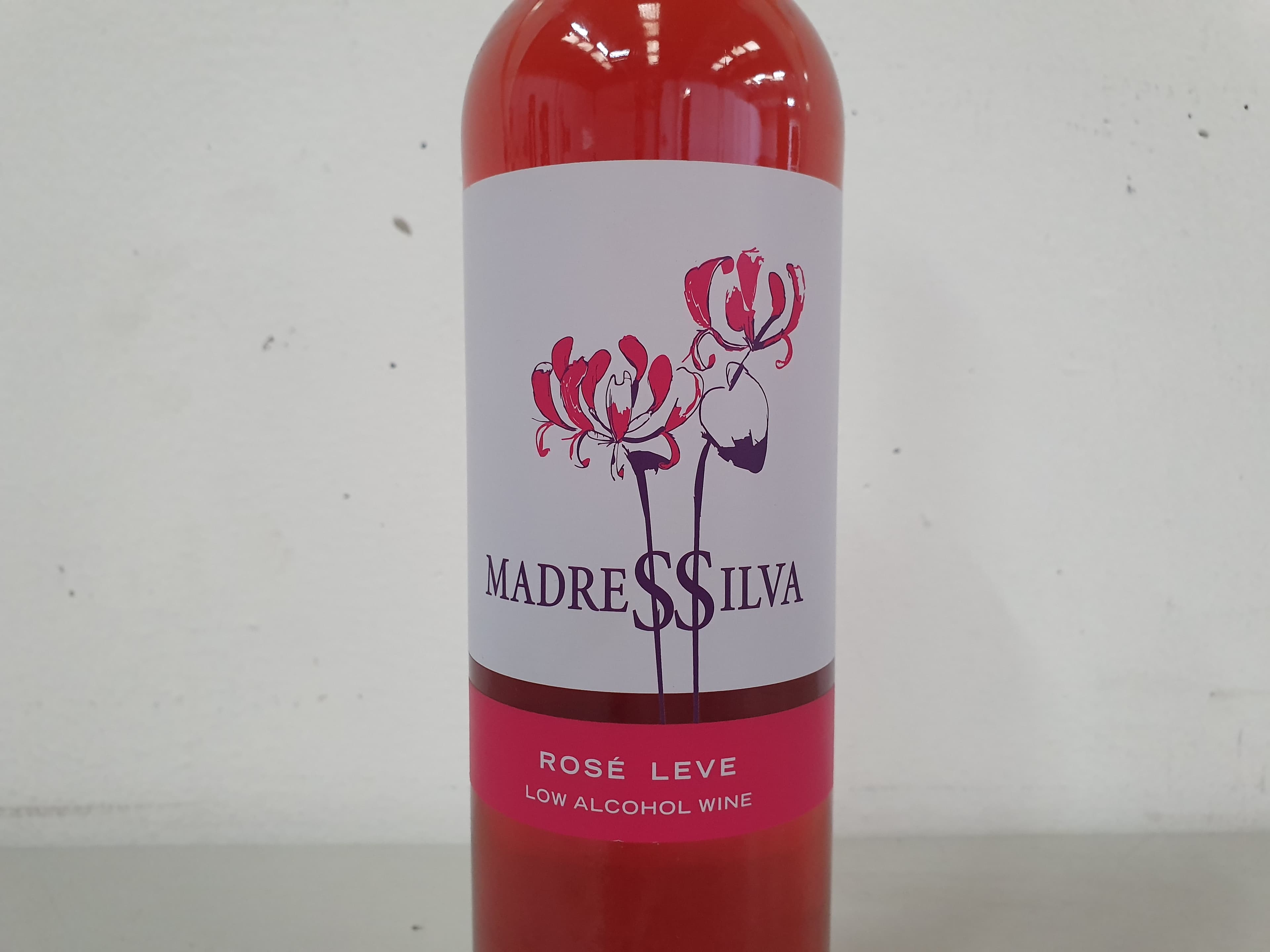 Bouteilles de Vin — image 3