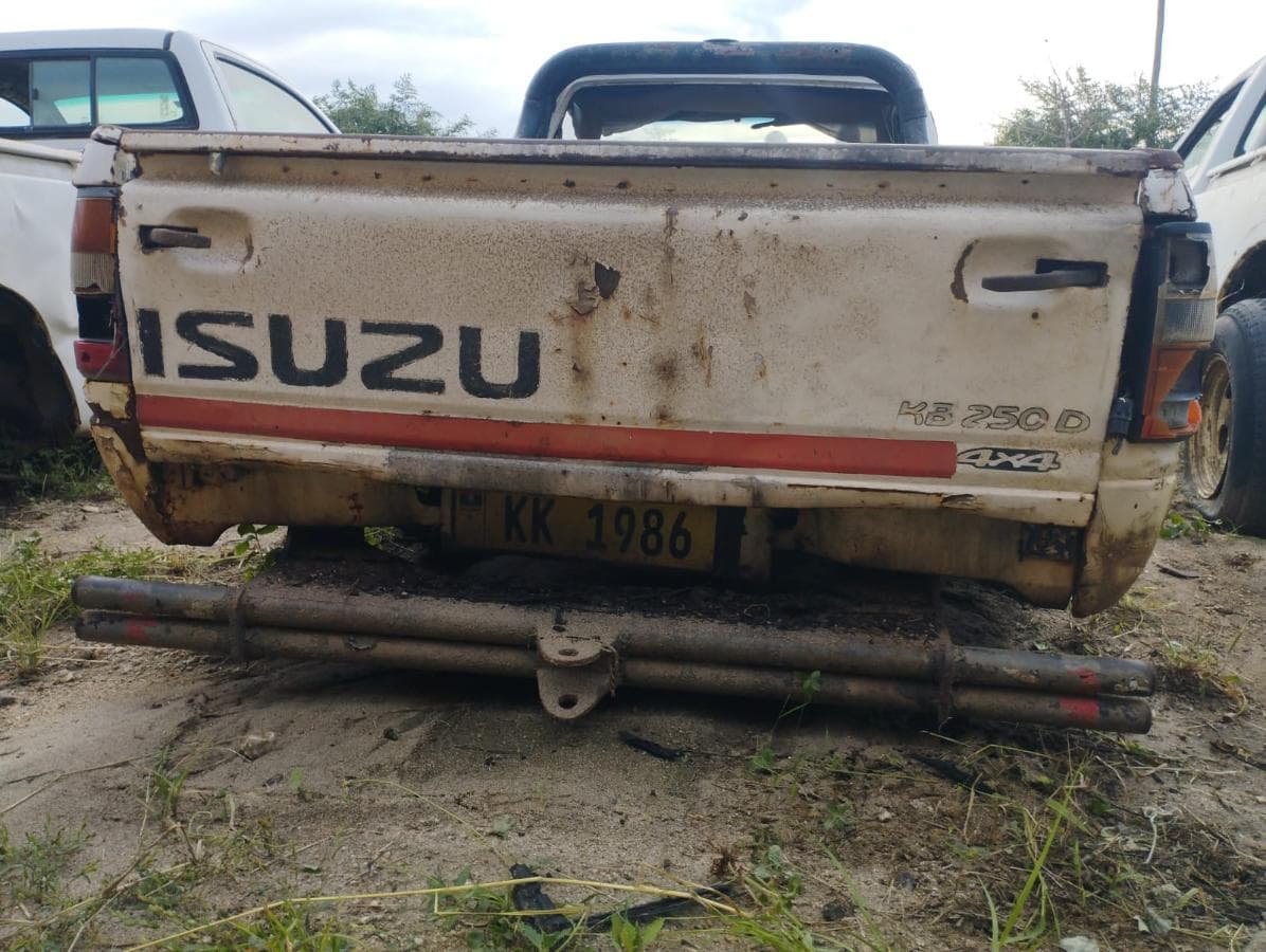 Pickup IZUZU 2,5D — imagen 9