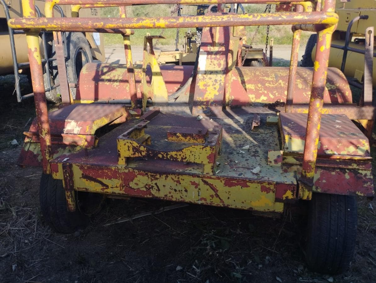 Industrial sweeper — image 6