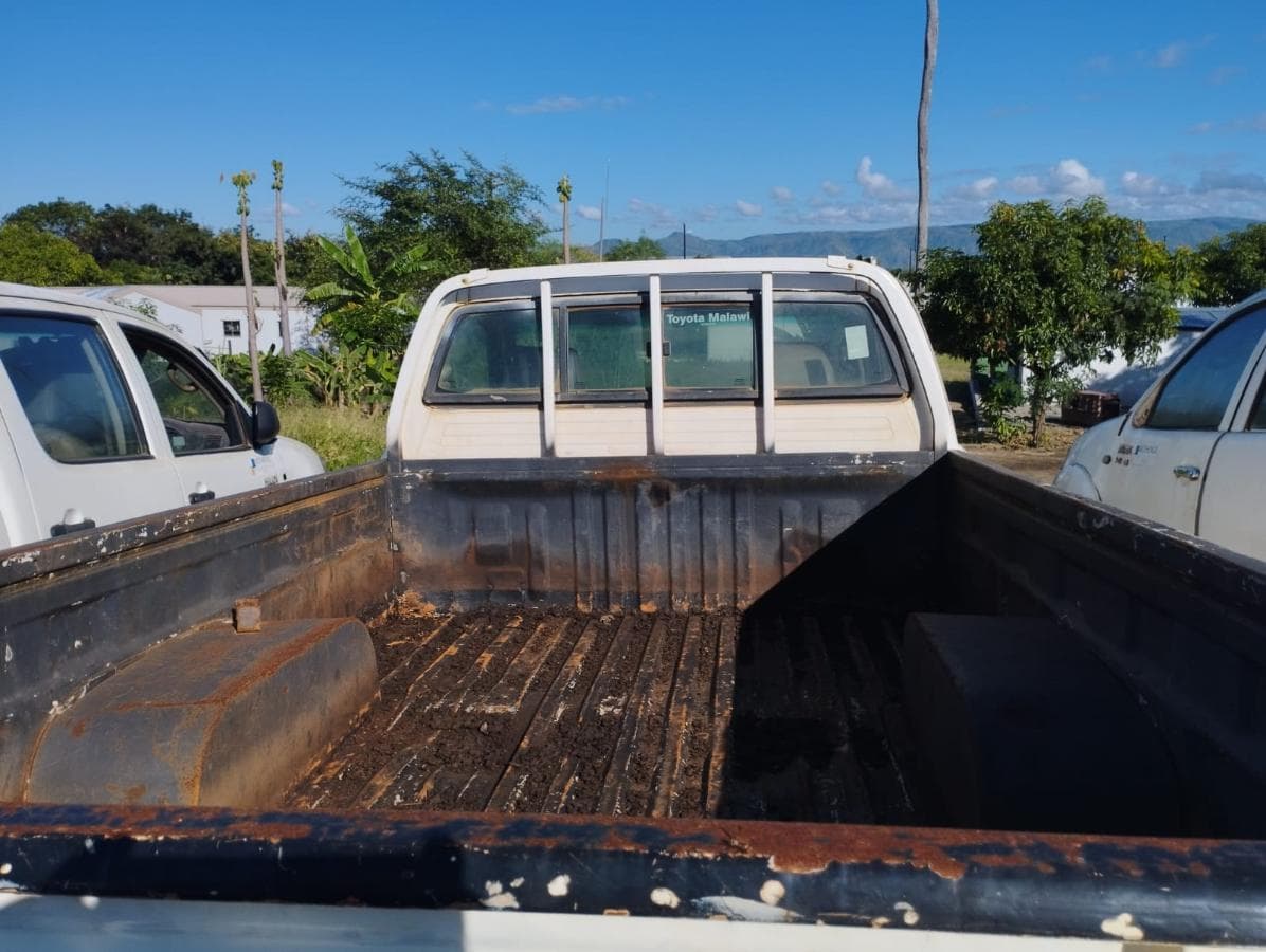 Pickup S/Cab 4x4 Toyota Hilux — imagen 11