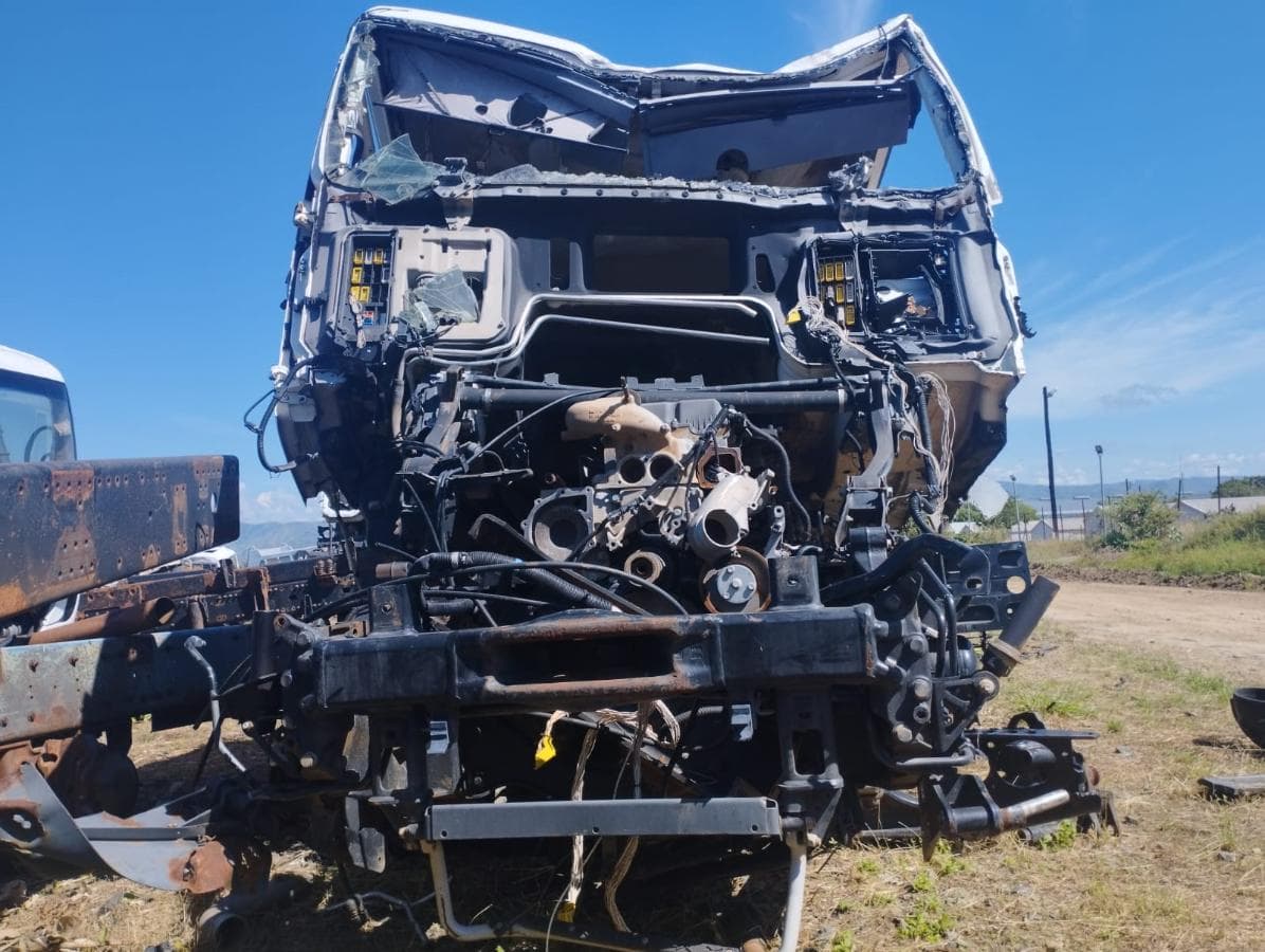 Tipper Truck 26t (6X4) MAN DIESEL TGA 33.360 — imagem 1