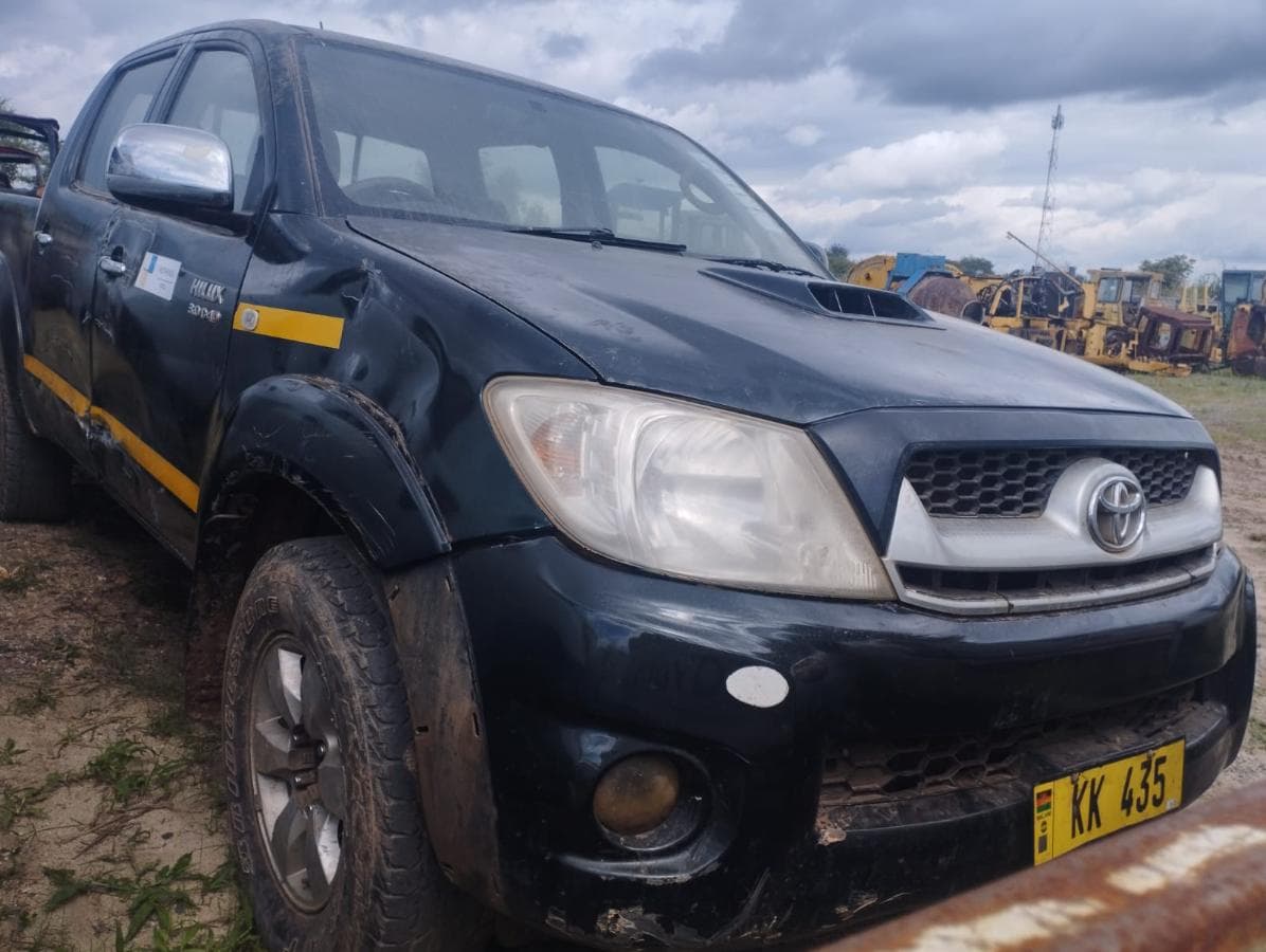 PICK UP Toyota Hilux — image 1