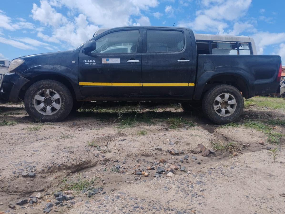 PICK UP Toyota Hilux — image 2