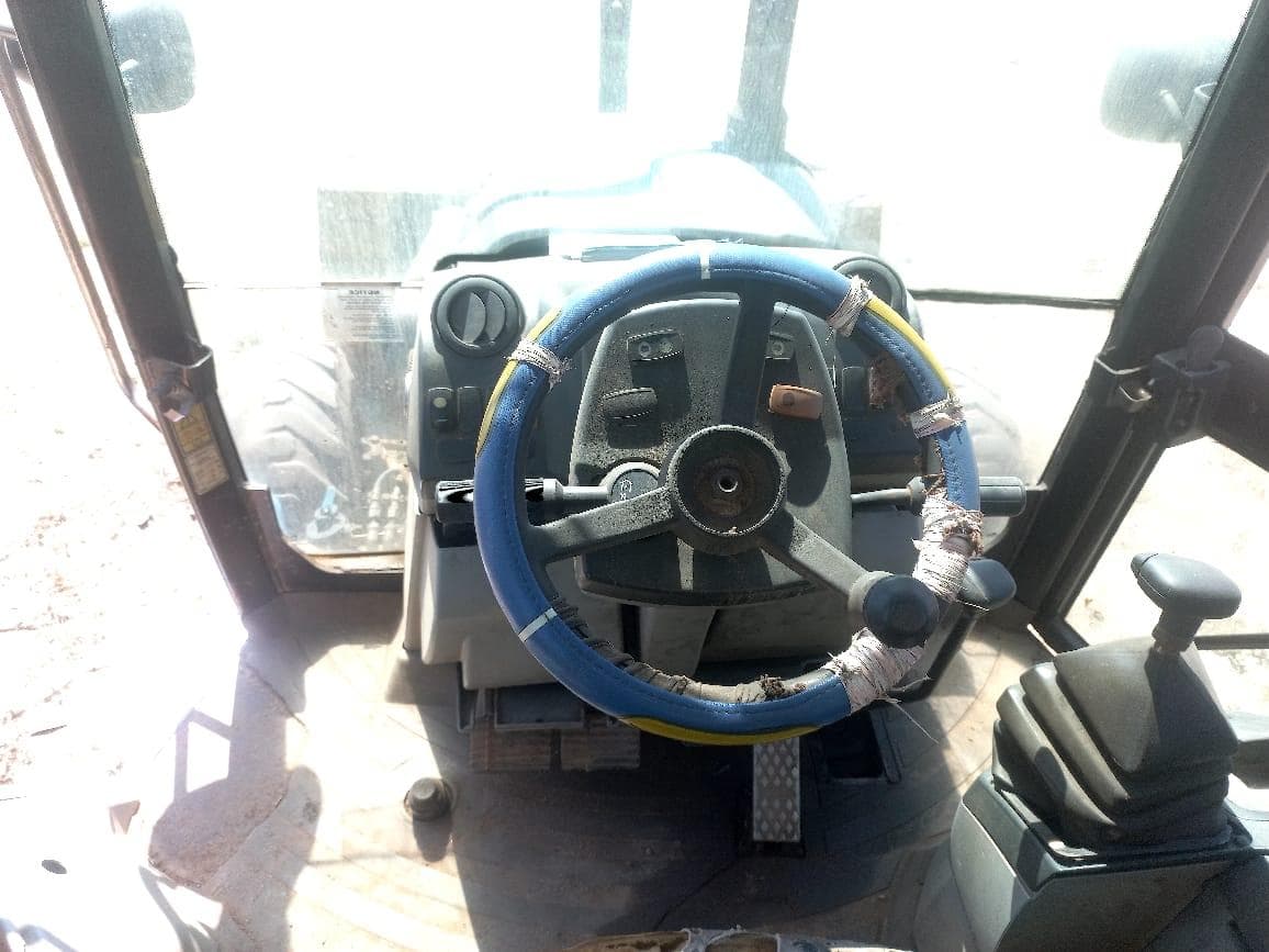 Backhoe Loader — imagem 4