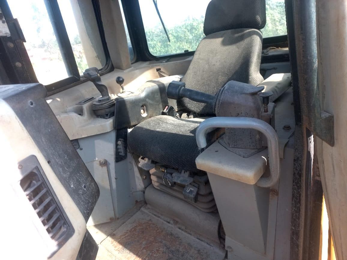 Bulldozer — imagem 6