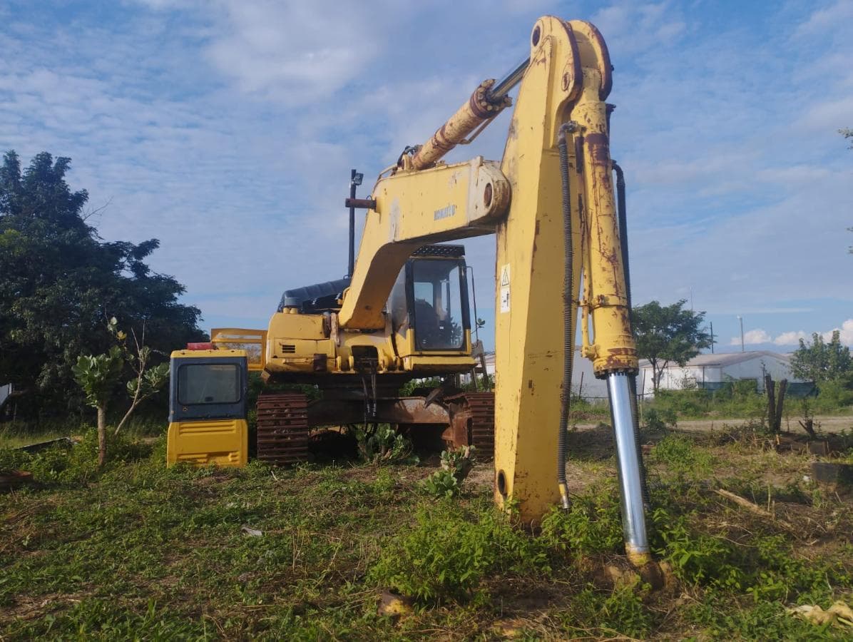 Excavator Komatsu PC450-7 — imagem 7