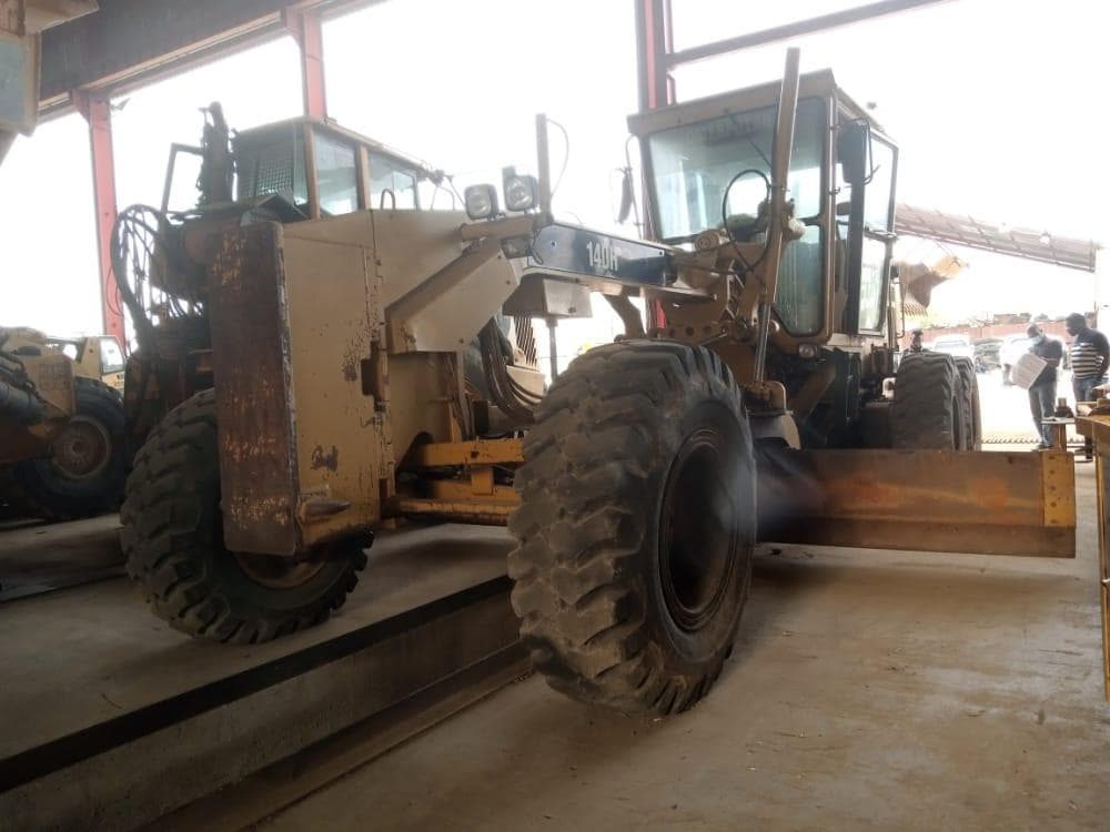Grader — image 10