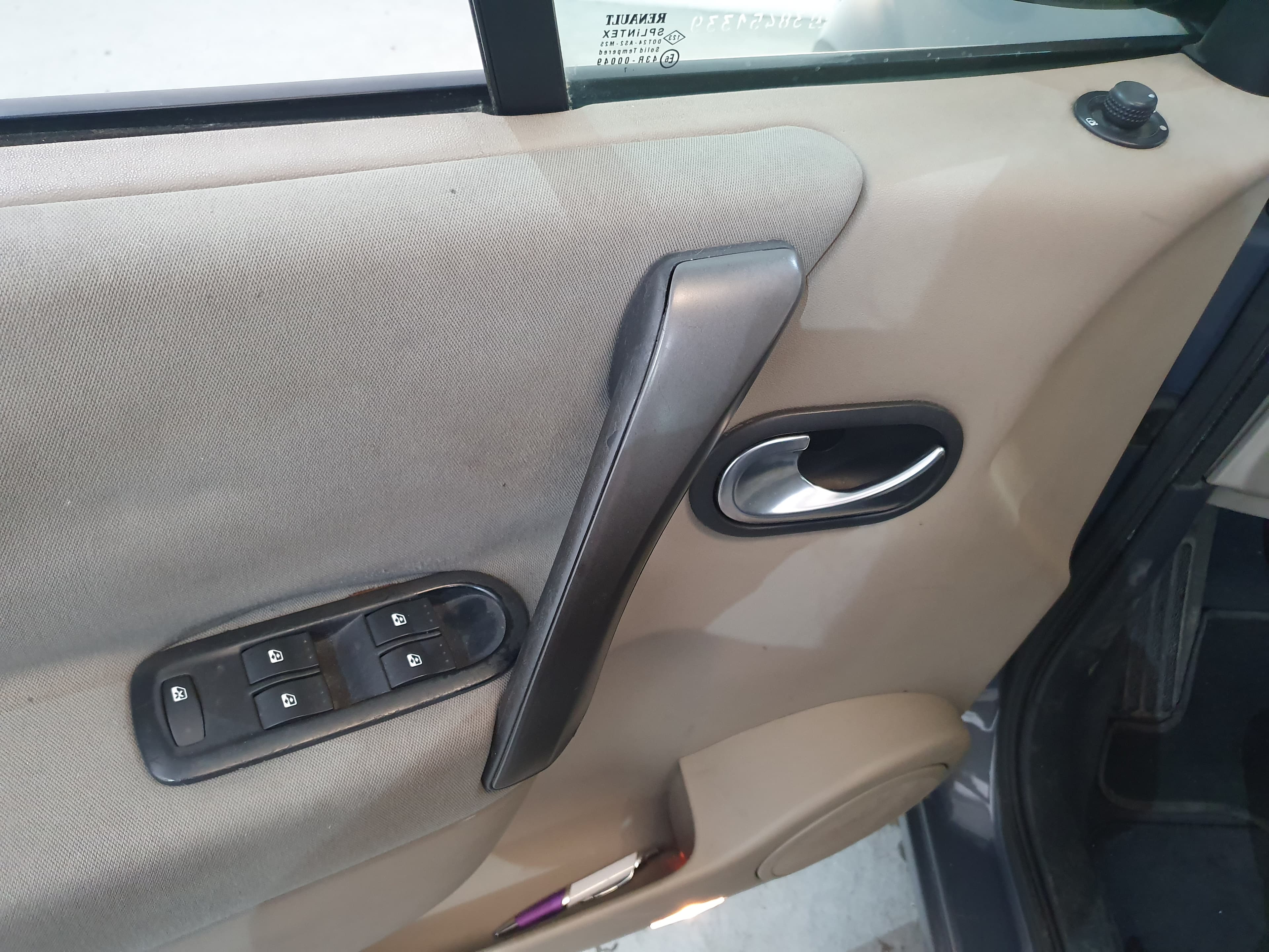 Renault Mégane 1.5 DCI · Ano 2007 — imagem 28