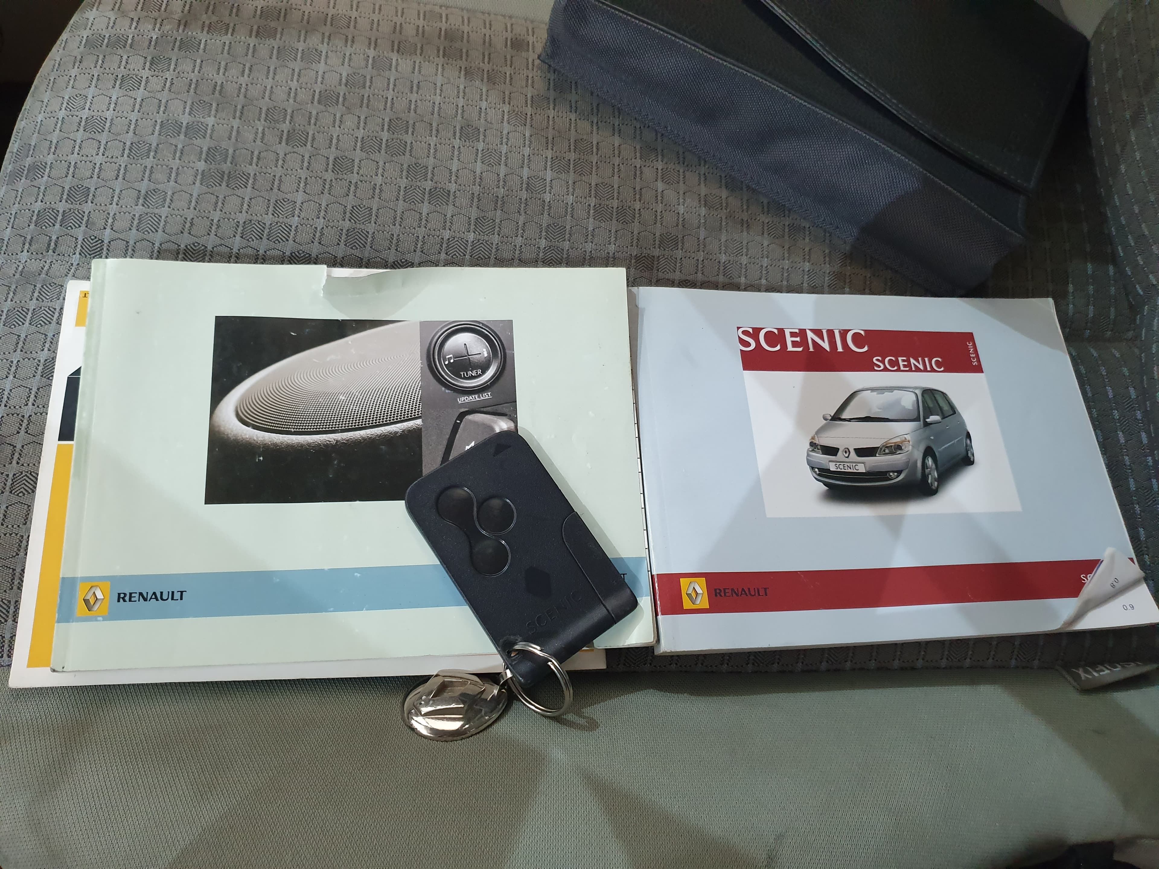 Renault Mégane 1.5 DCI · Ano 2007 — imagem 39