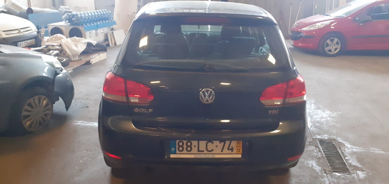 Volkswagen Golf 1.6 TDI · Ano 2010 — imagen 5