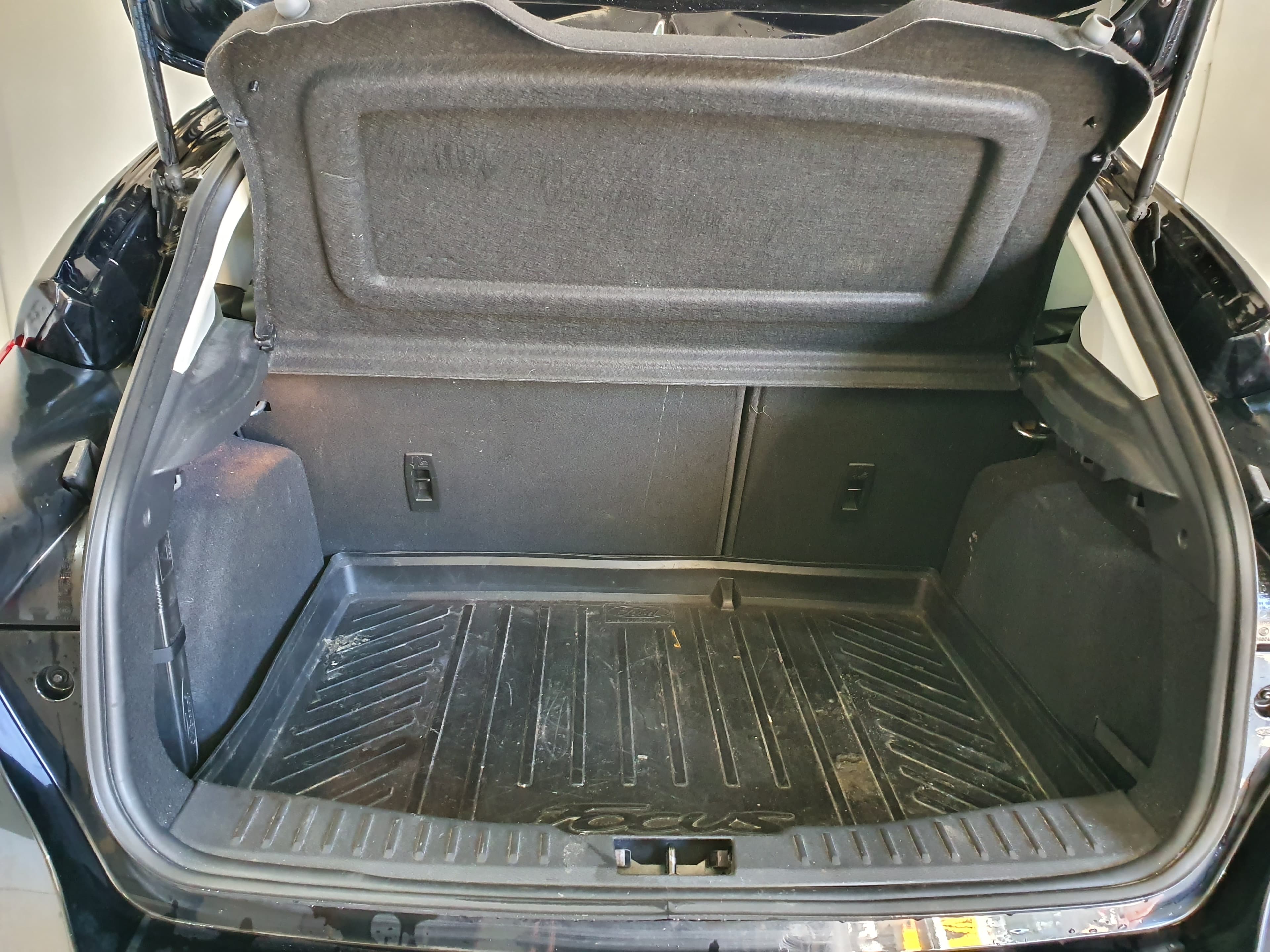 Ford Focus 1.0 · Ano 2017 — imagem 8