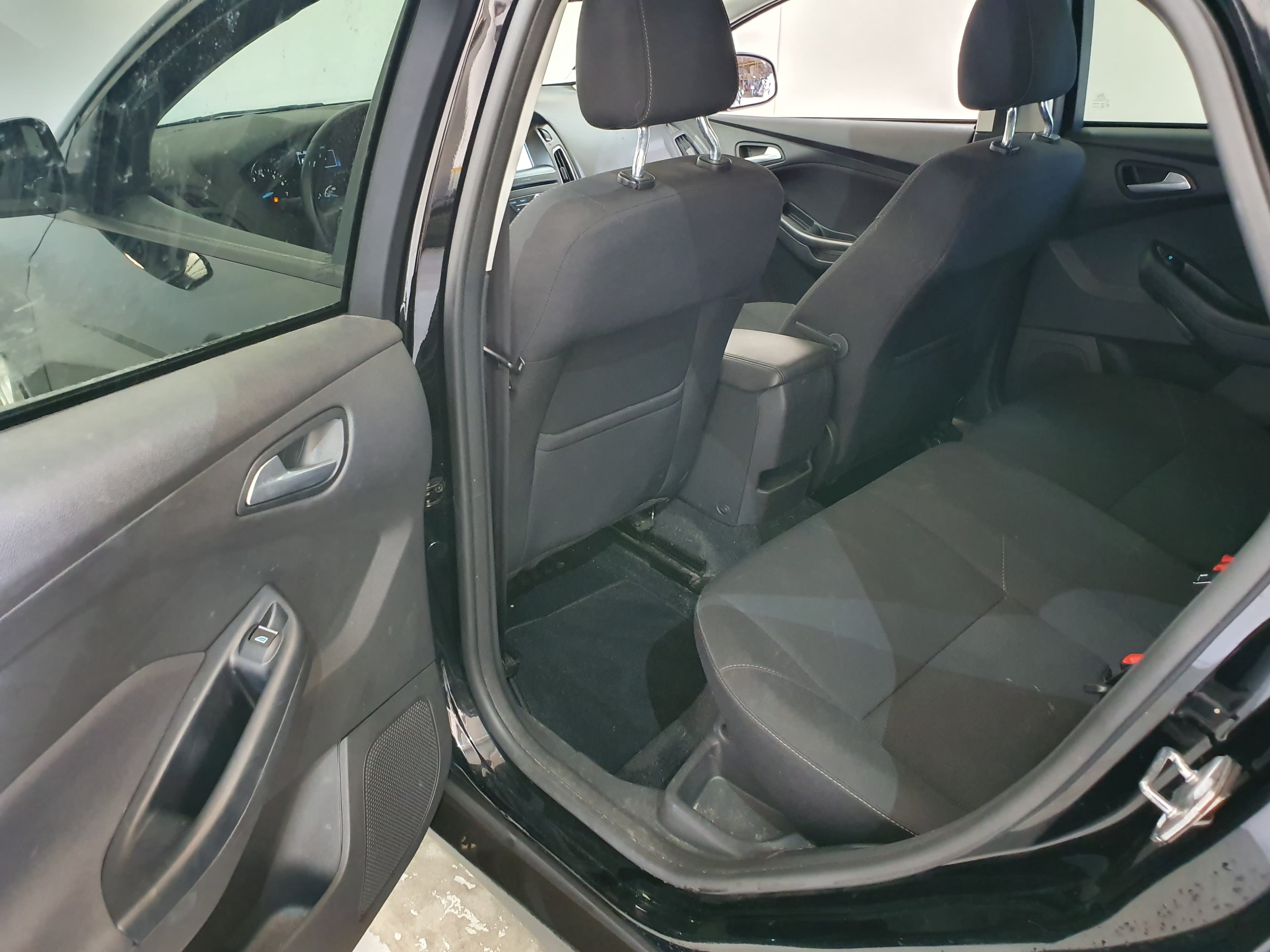 Ford Focus 1.0 · Ano 2017 — imagem 25