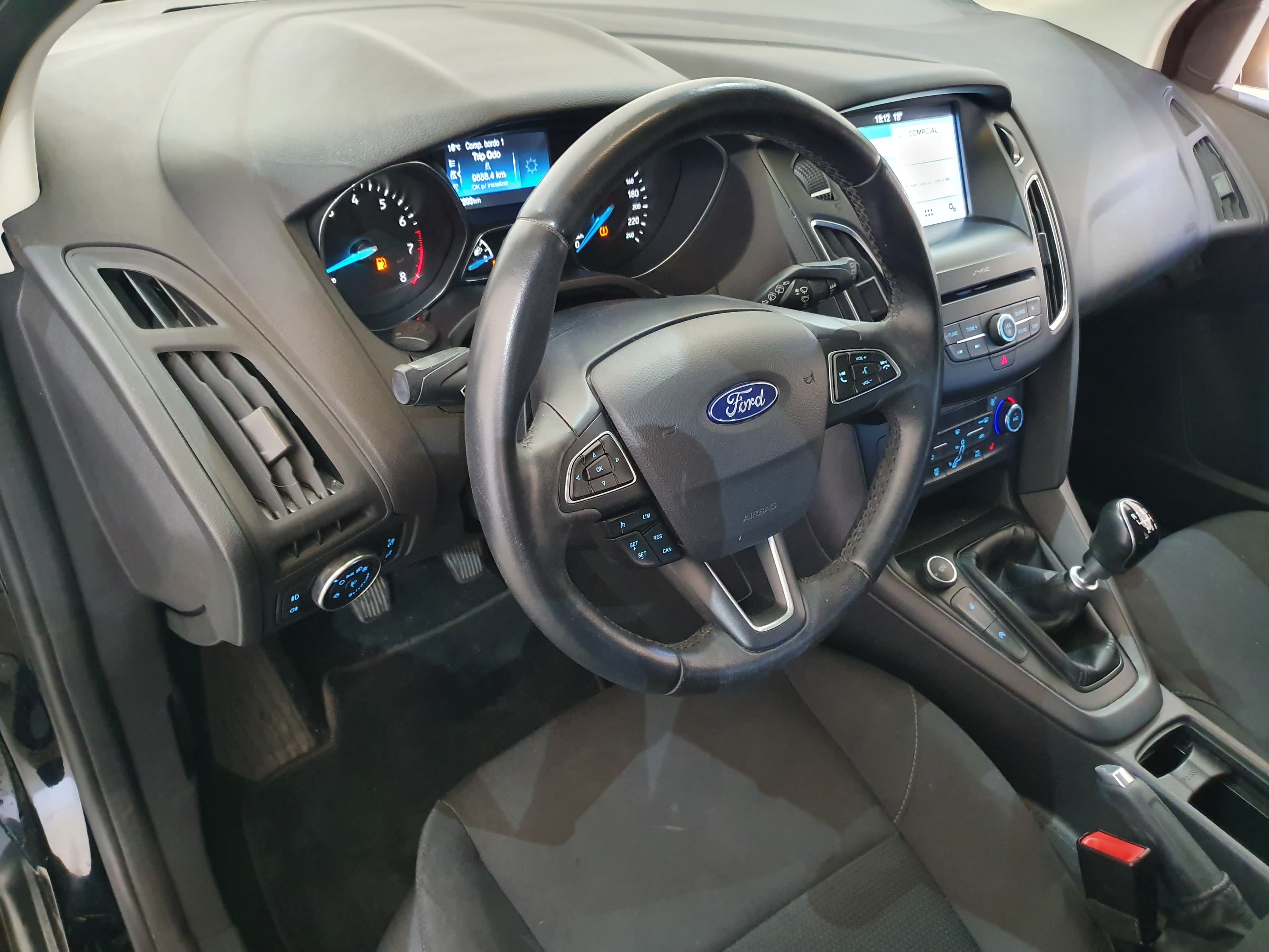 Ford Focus 1.0 · Ano 2017 — imagem 38