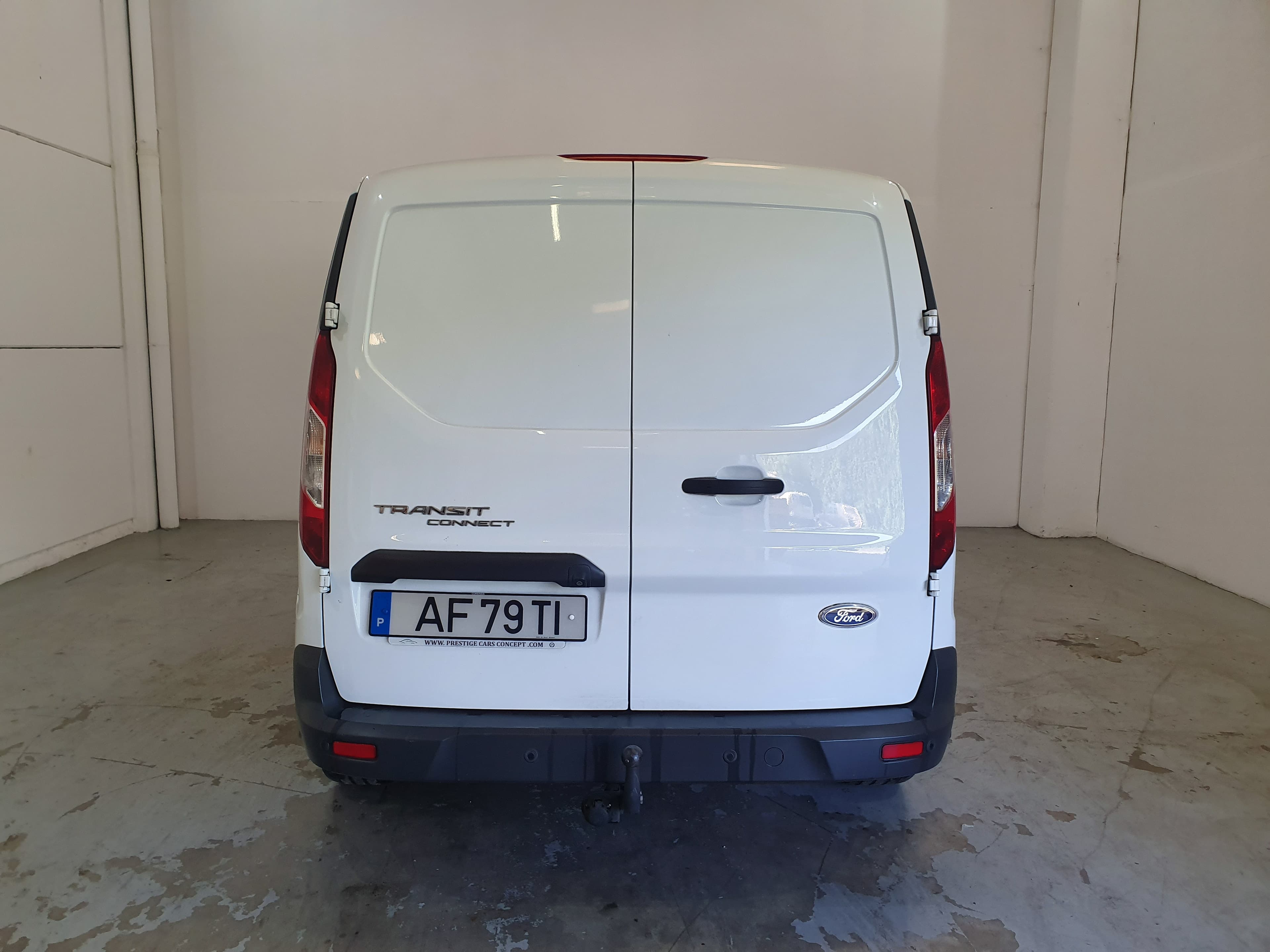 Ford Transit Connect 1.6 TDCI · Ano 2015 — imagen 6