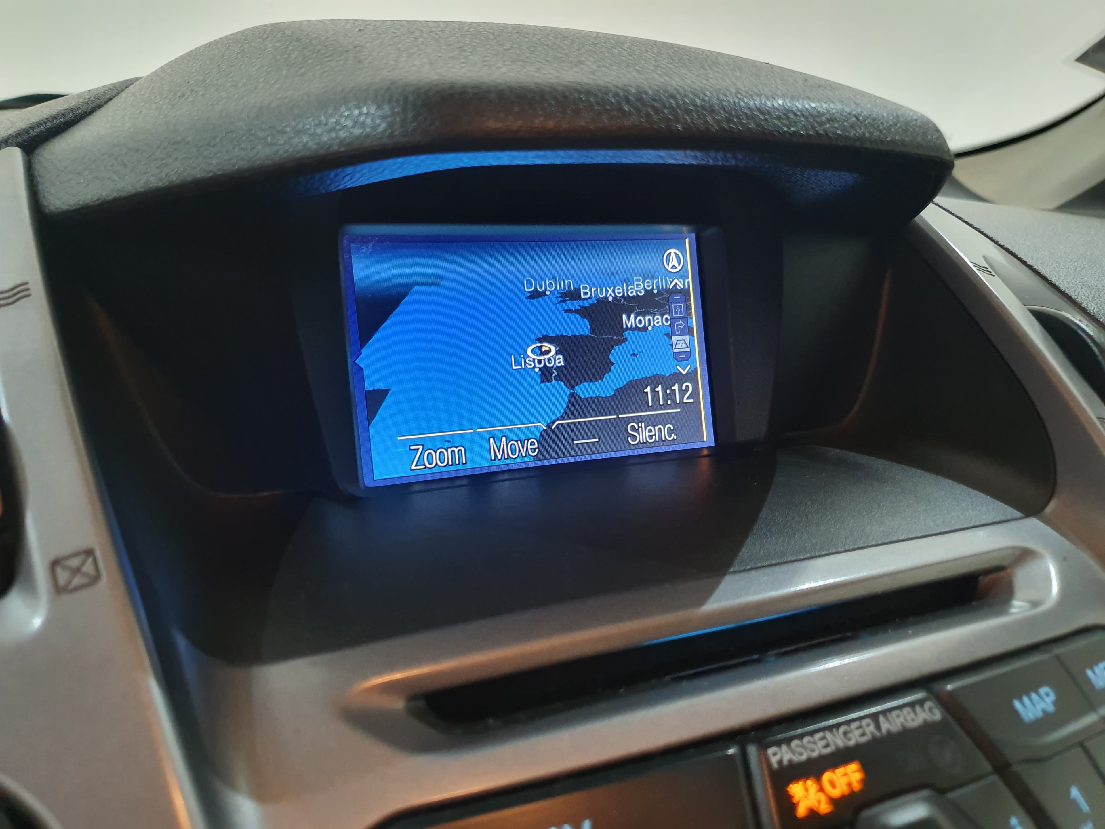 Ford Transit Connect 1.6 TDCI · Ano 2015 — imagen 28