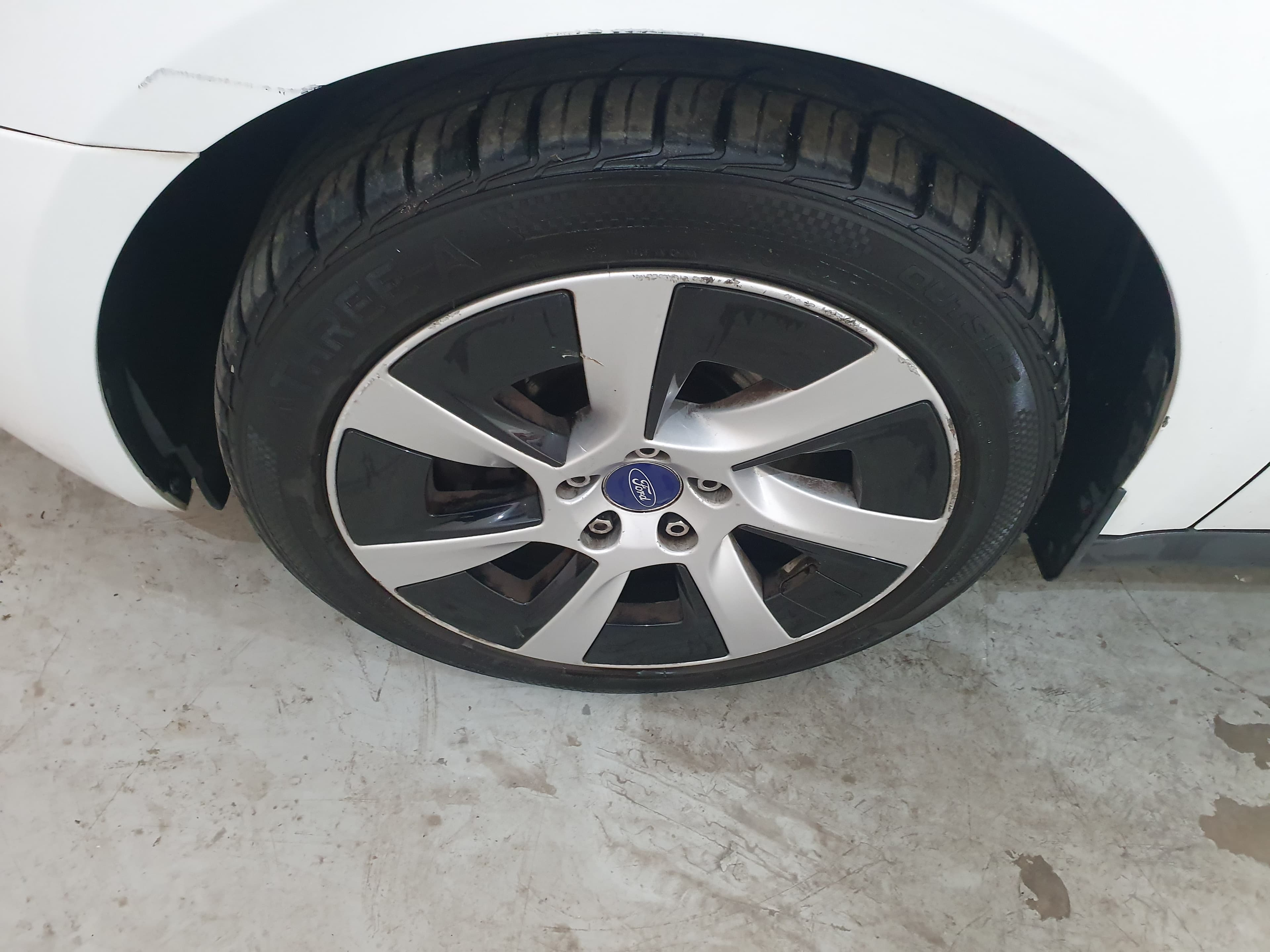 Ford Transit Connect 1.6 TDCI · Ano 2015 — imagen 19