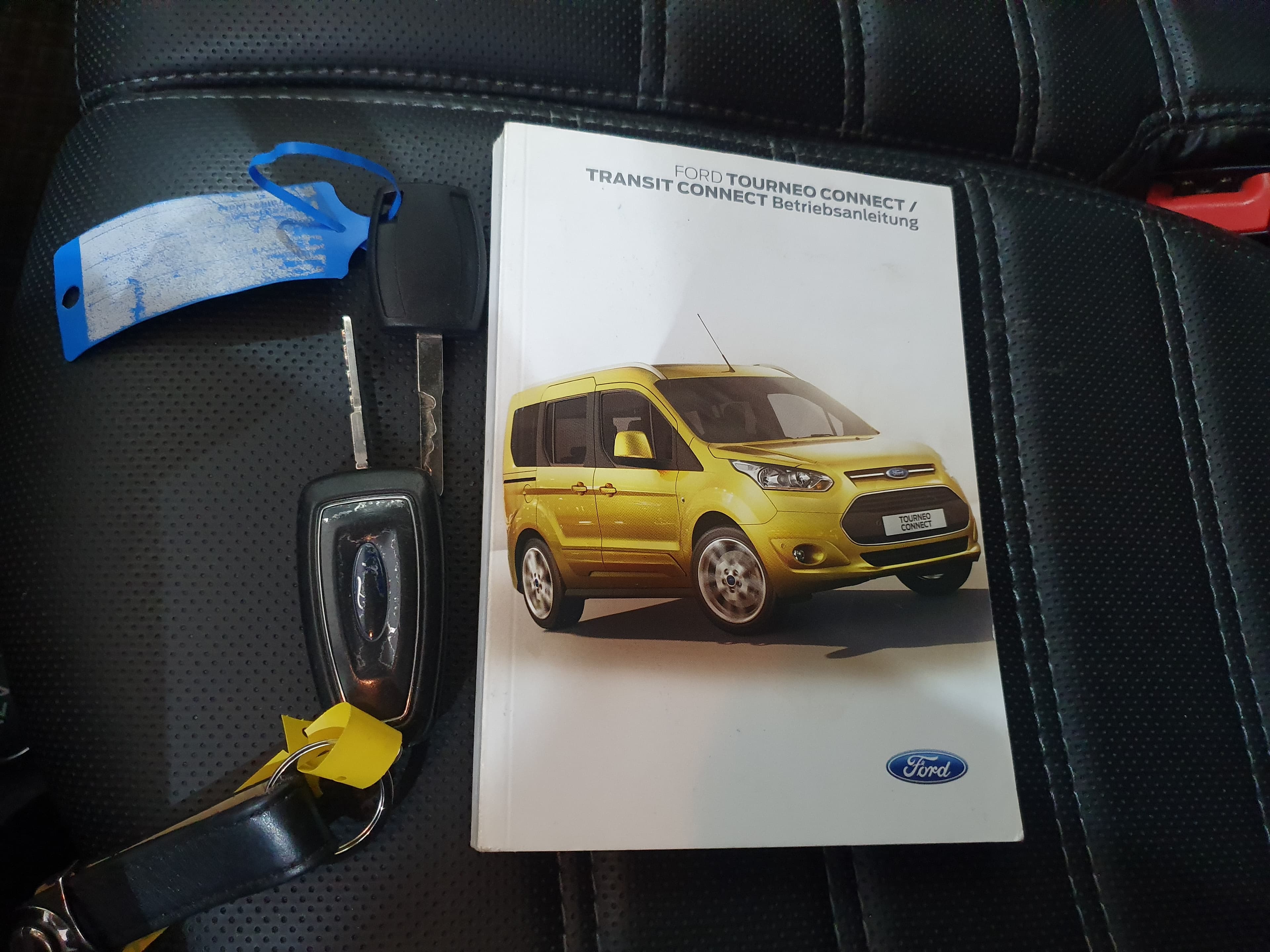 Ford Transit Connect 1.6 TDCI · Ano 2015 — imagen 39