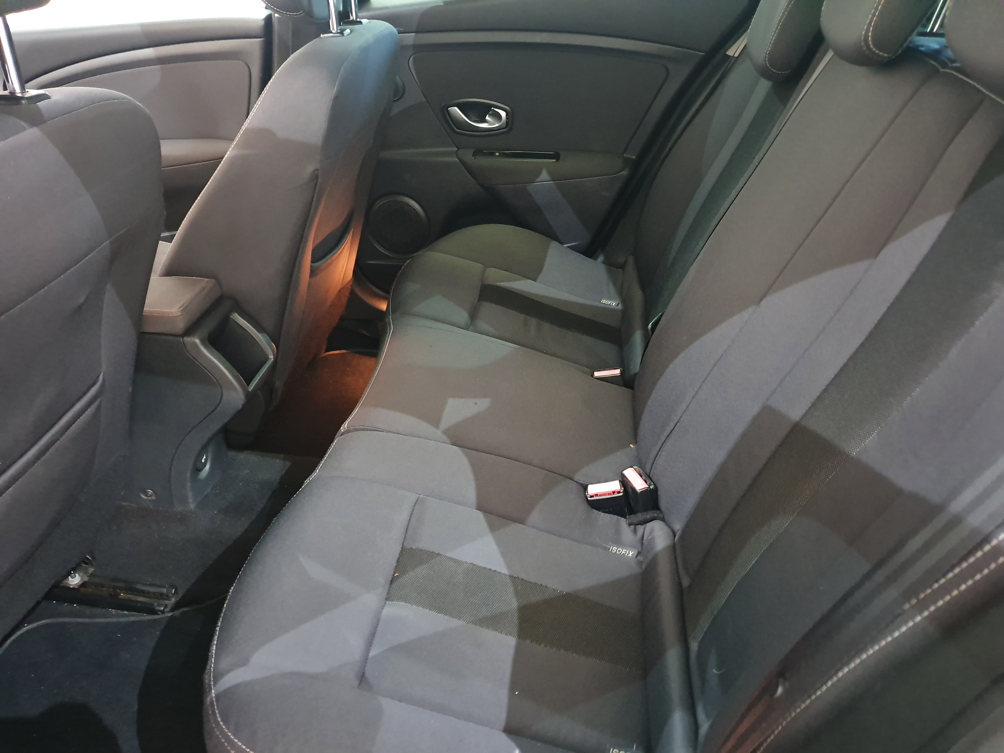 Renault Mégane 1.5DCI · Ano 2011 — imagen 33