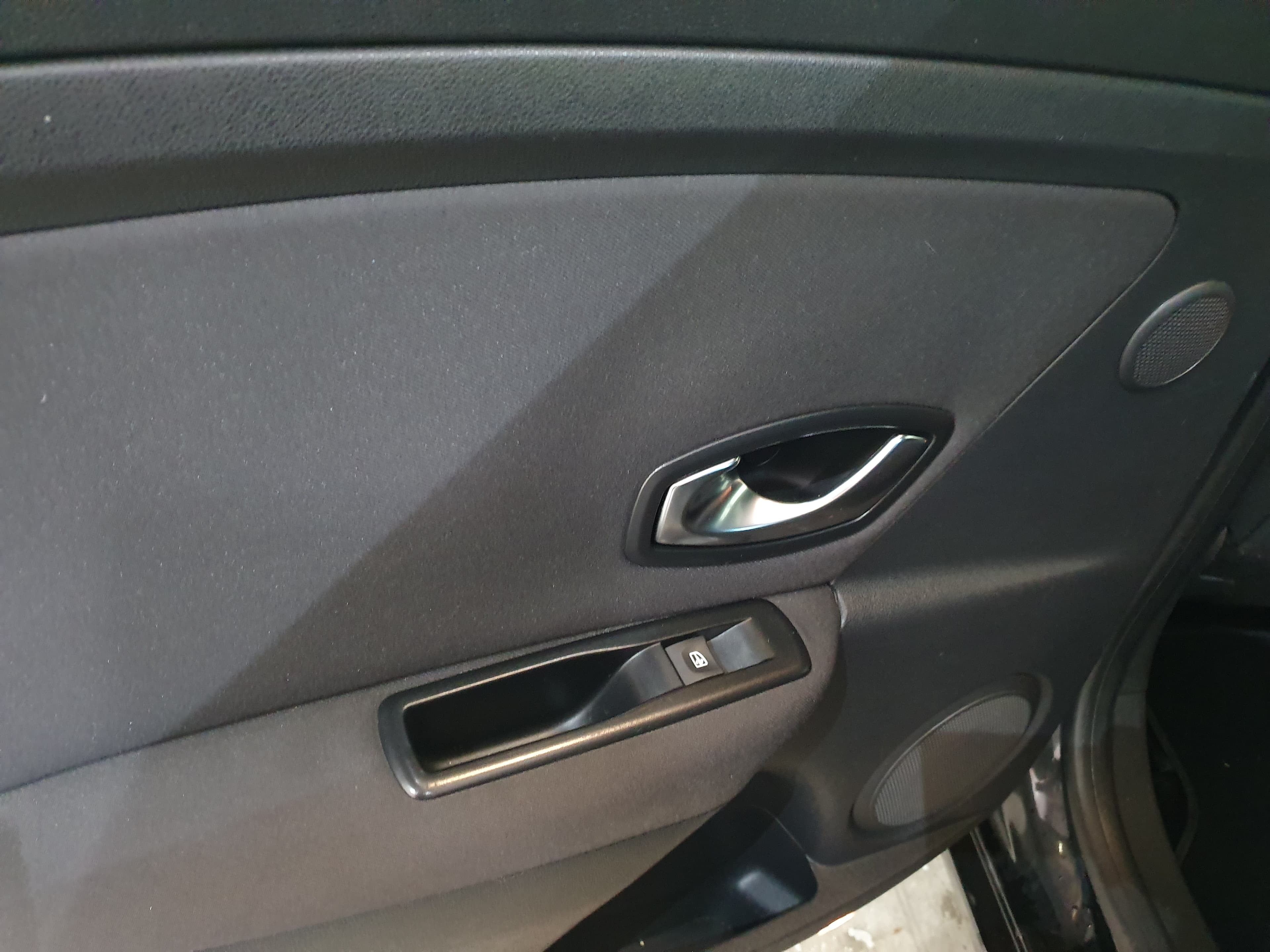 Renault Mégane 1.5DCI · Ano 2011 — imagen 32