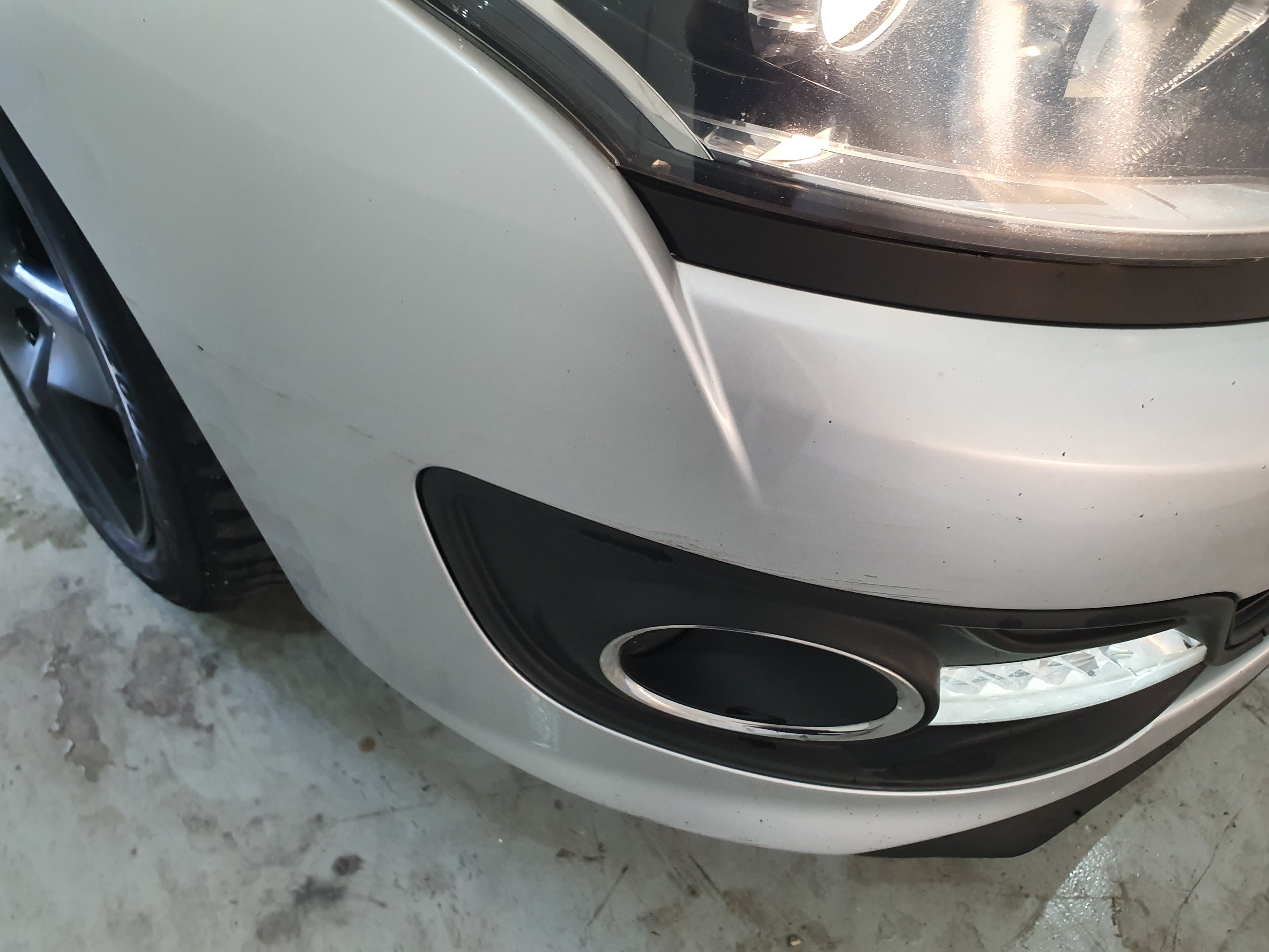 Renault Mégane 1.5 DCI · Ano 2015 — image 4
