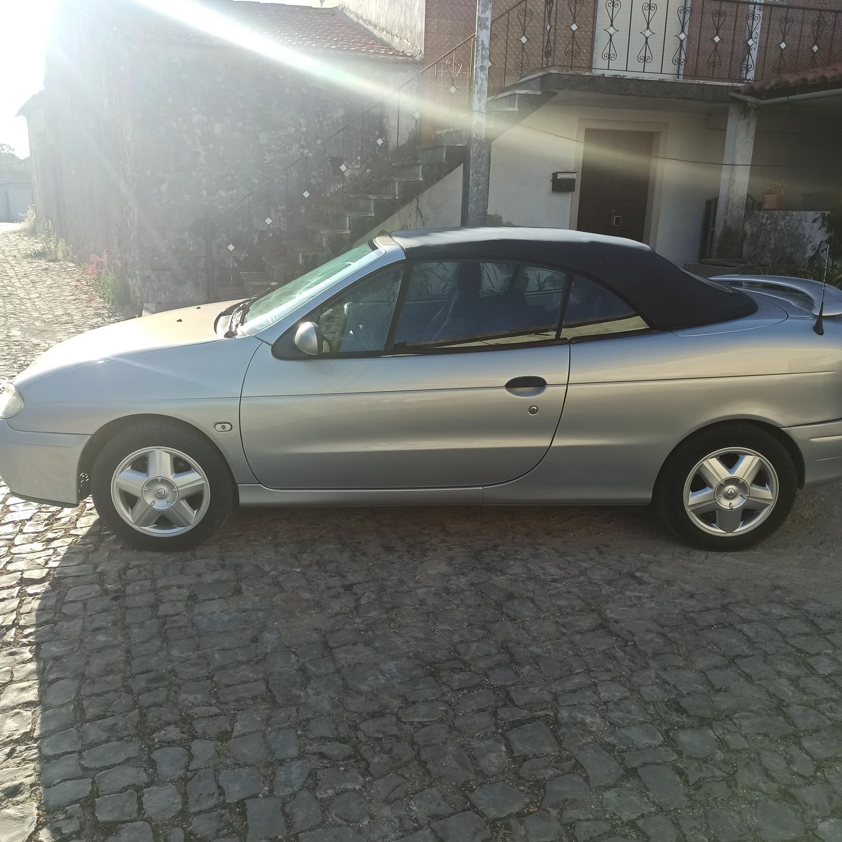 Renault Mégane Cabrio · Ano 1999 — imagem 5