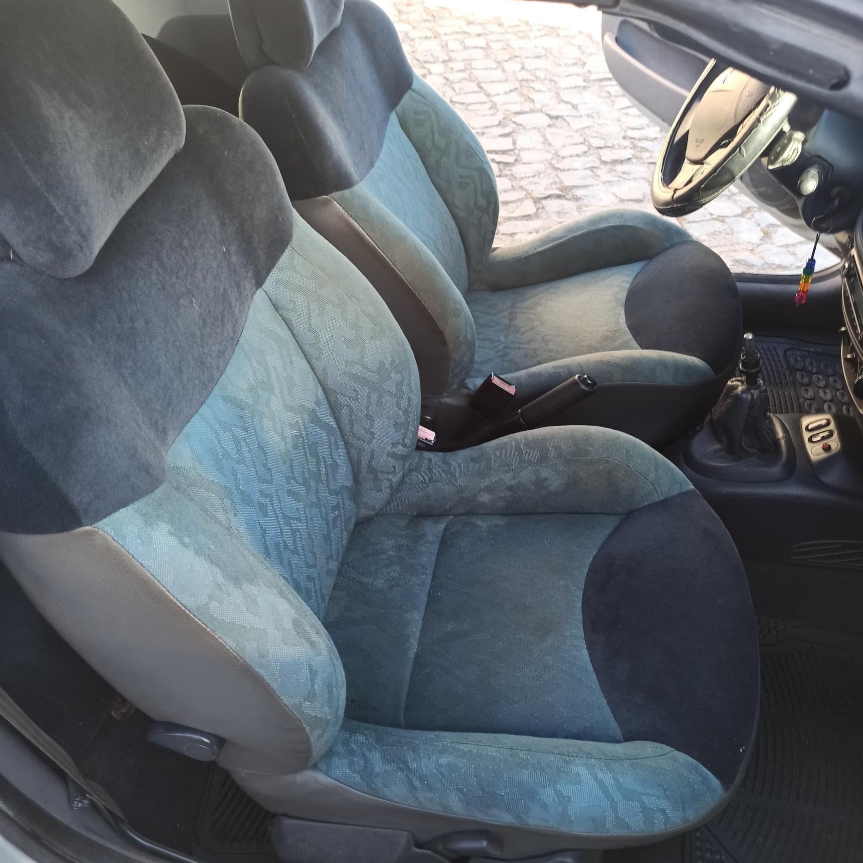 Renault Mégane Cabrio · Ano 1999 — imagem 22