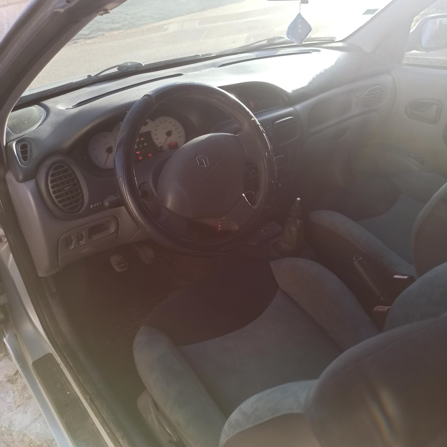 Renault Mégane Cabrio · Ano 1999 — imagem 20