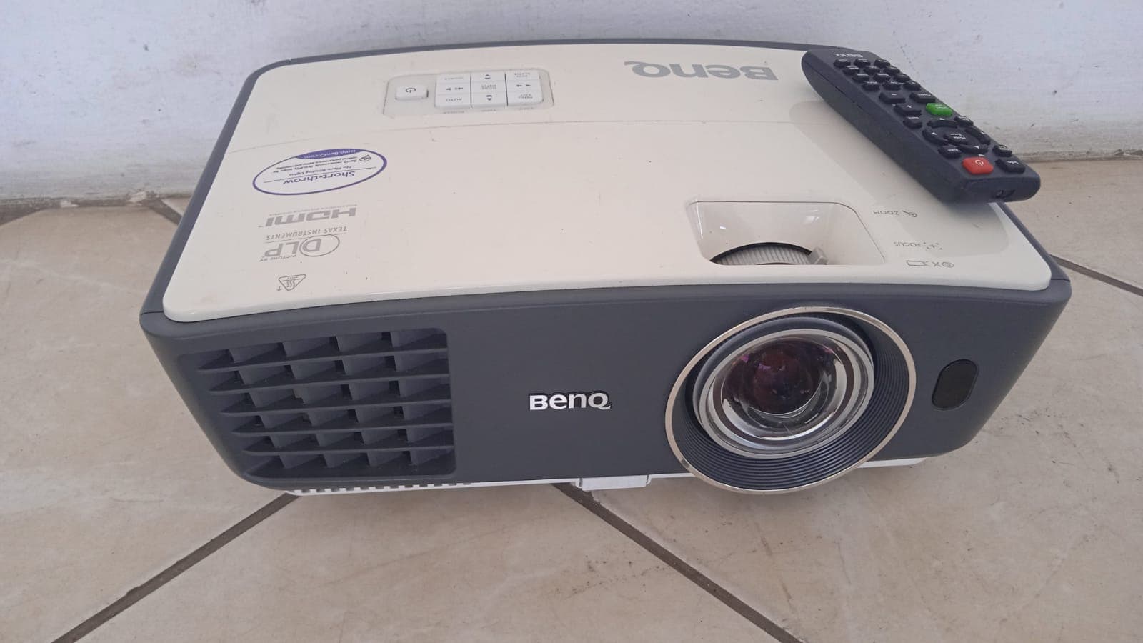 Projector — imagem 1
