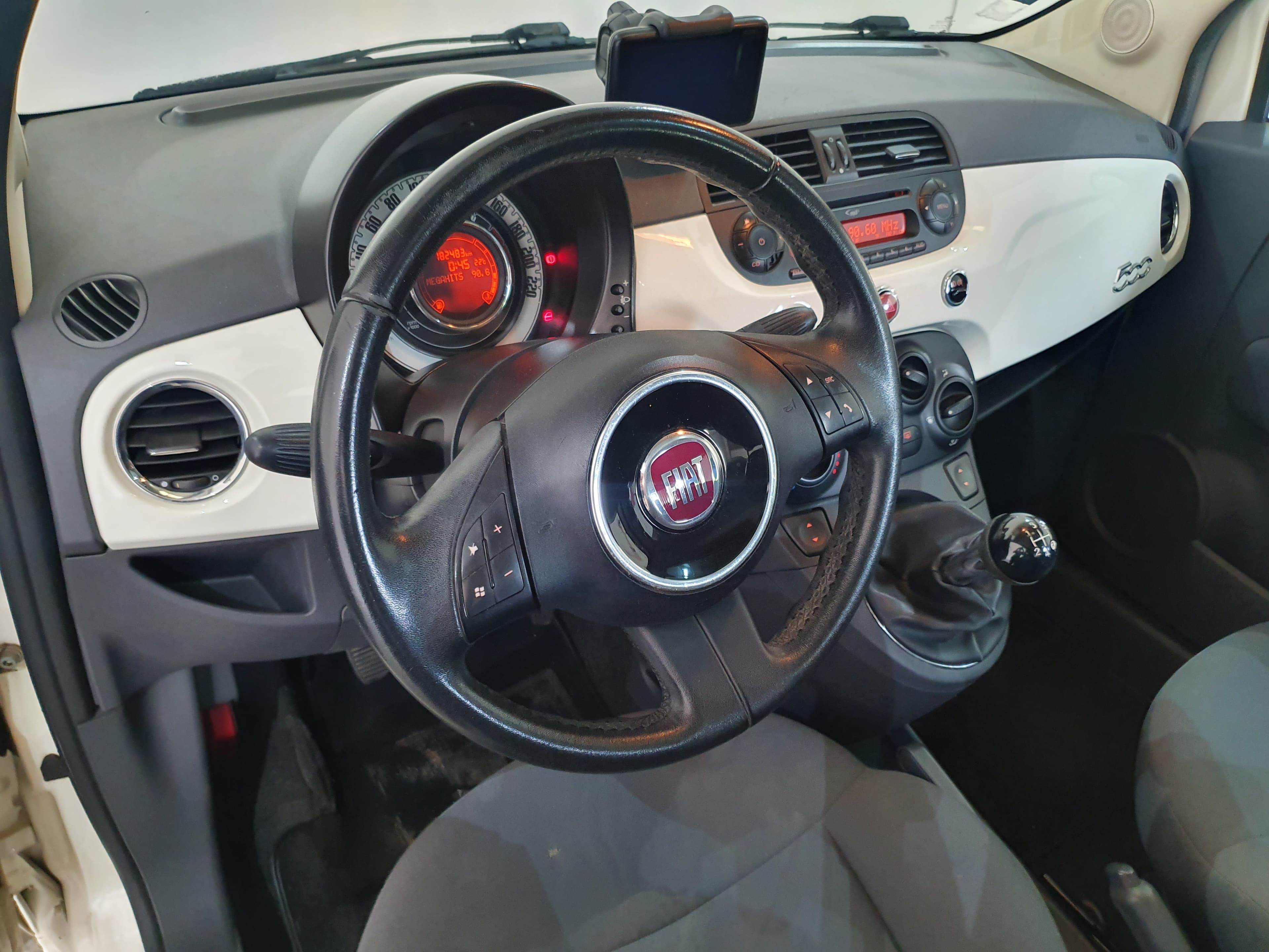 Fiat 500 · Ano 2011 — imagem 27