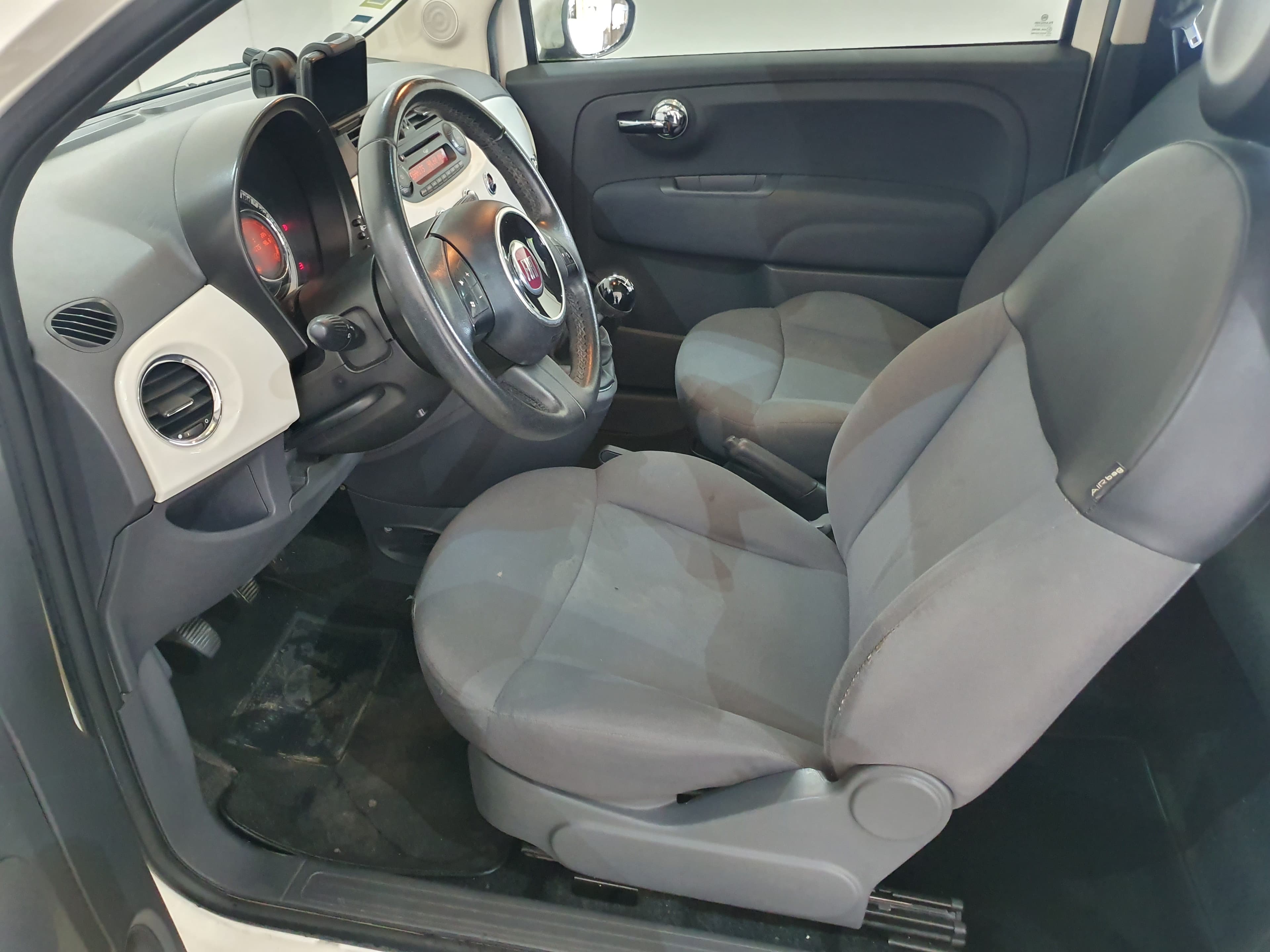 Fiat 500 · Ano 2011 — imagem 24