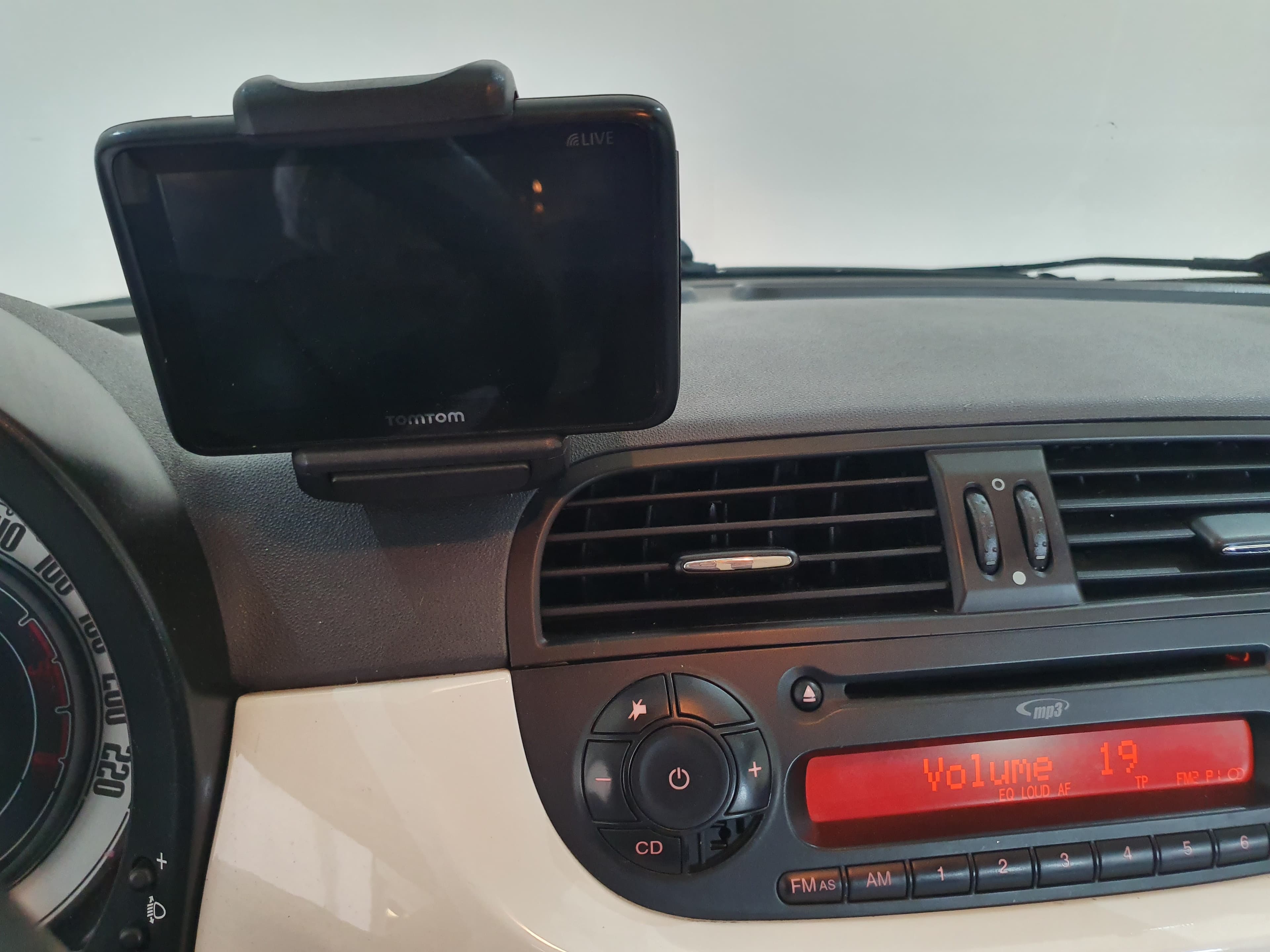 Fiat 500 · Ano 2011 — imagem 30