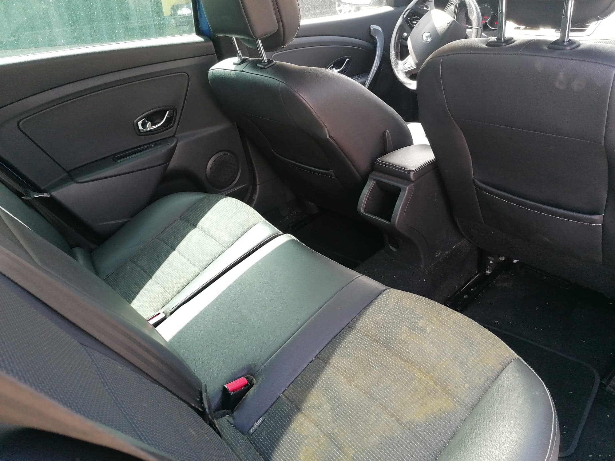 Renault Mégane 1.5 DCI · Ano 2013 — imagen 14