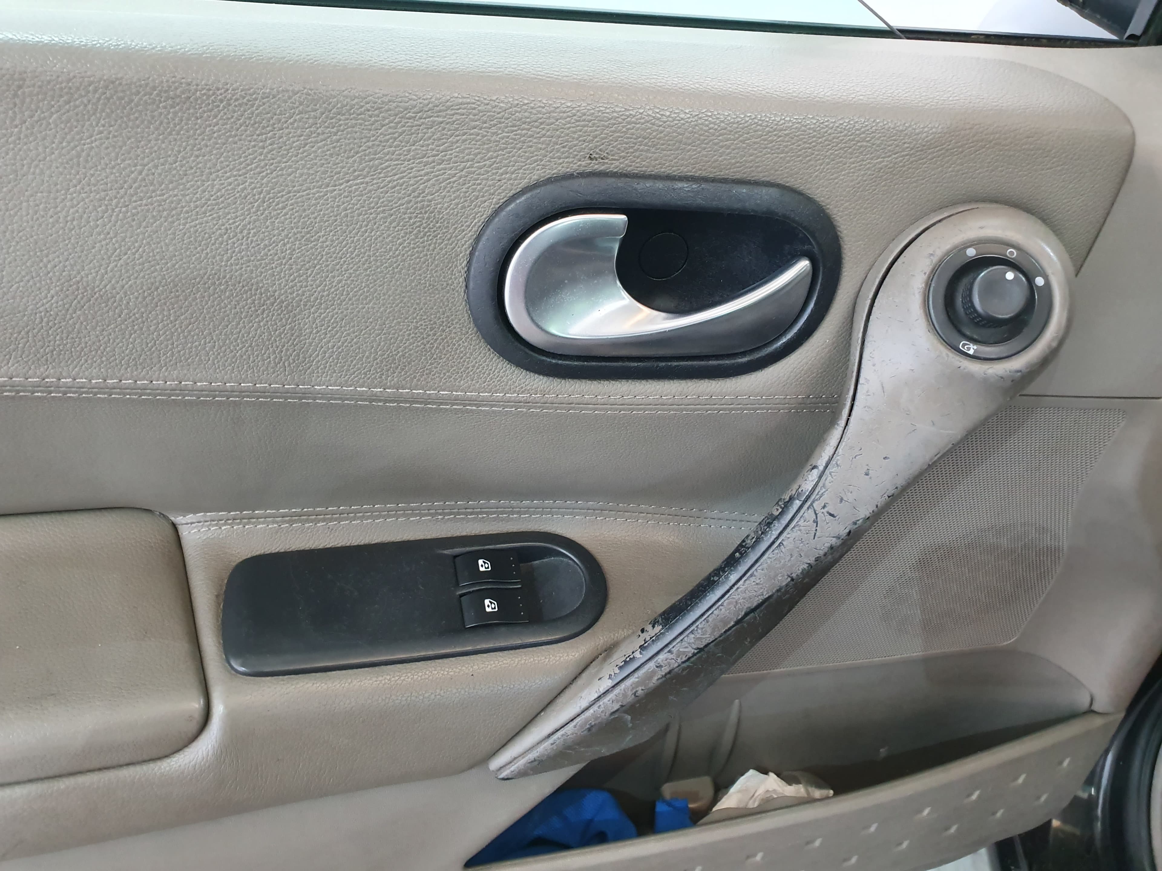 Renault Mégane · Ano 2003 — imagem 24