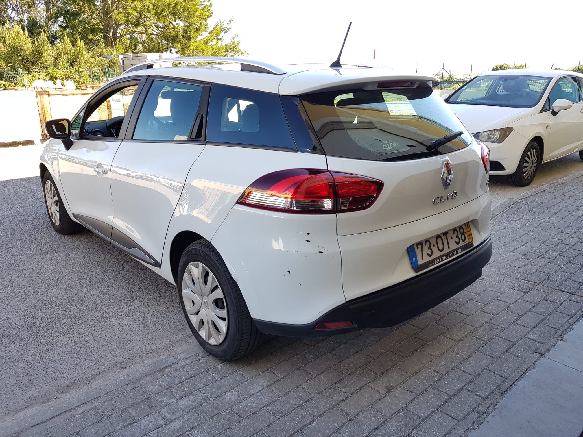 Renault Clio Break 1.5 DCI · Ano 2014 — image 5