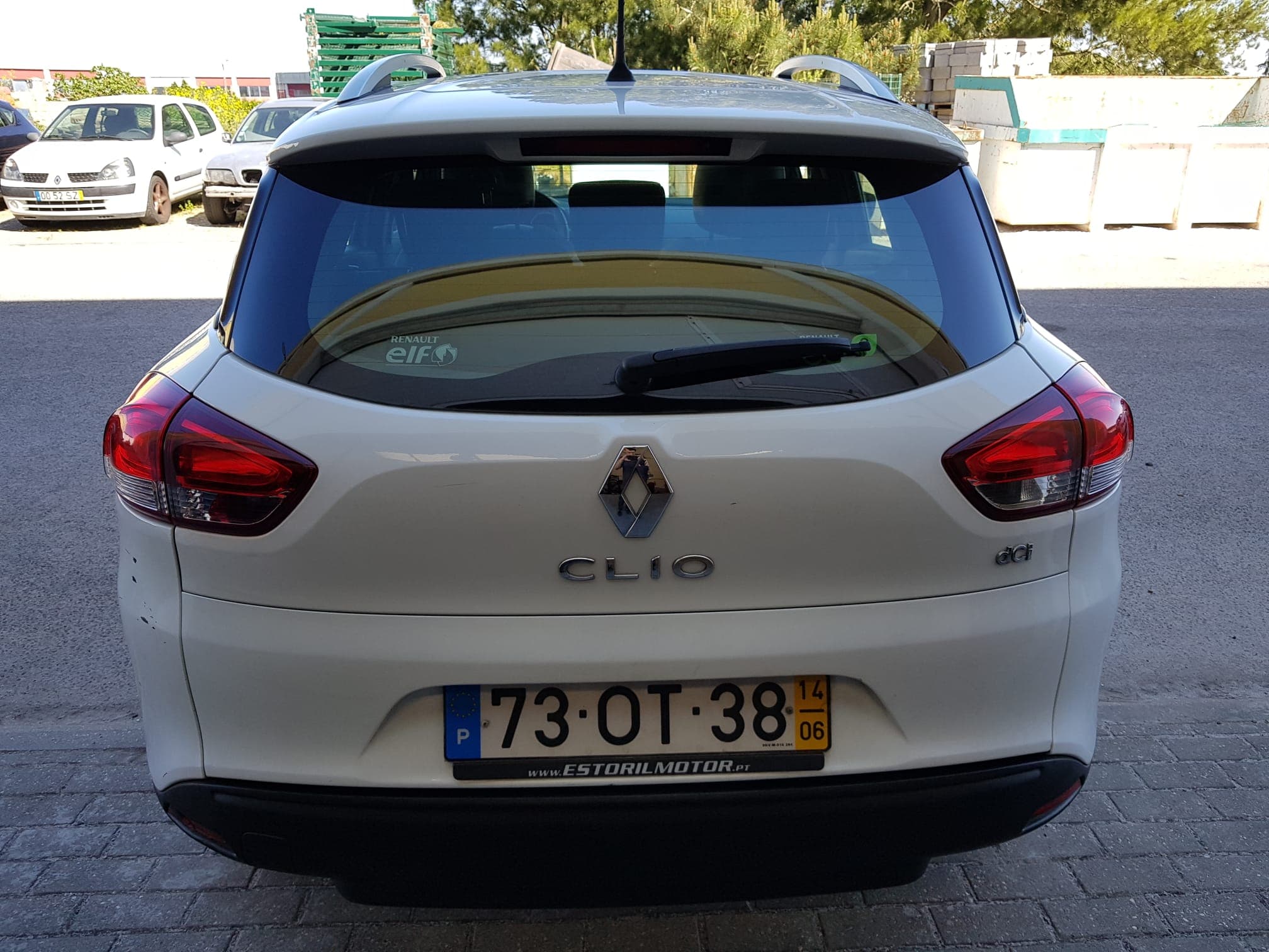 Renault Clio Break 1.5 DCI · Ano 2014 — image 6